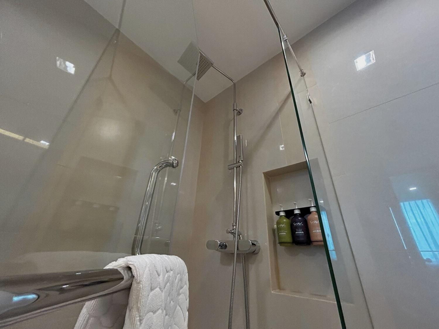 Premier Room (North Tower),1623712489:JPEG