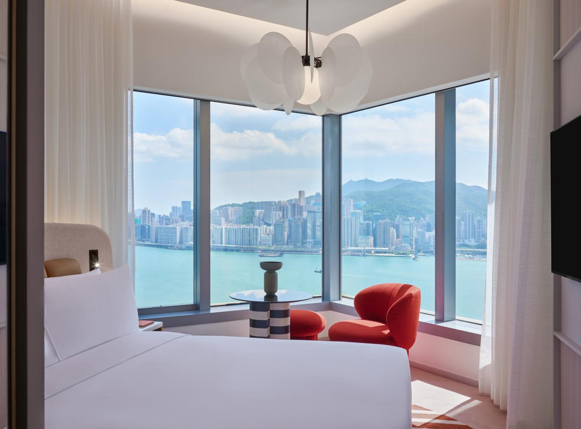 Signature Harbour King Room
