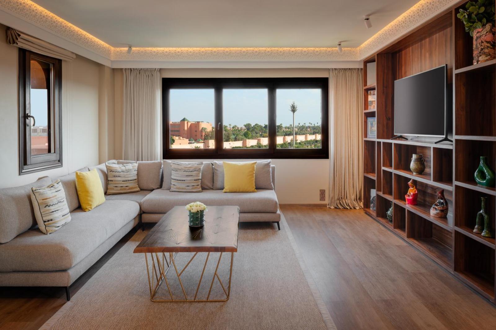 Suite,1630864107:JPEG