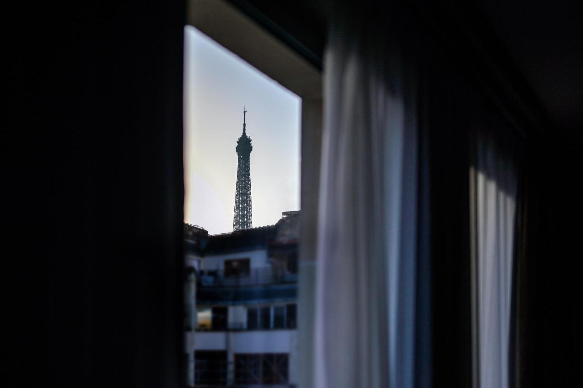 Suite,1632276411:JPEG