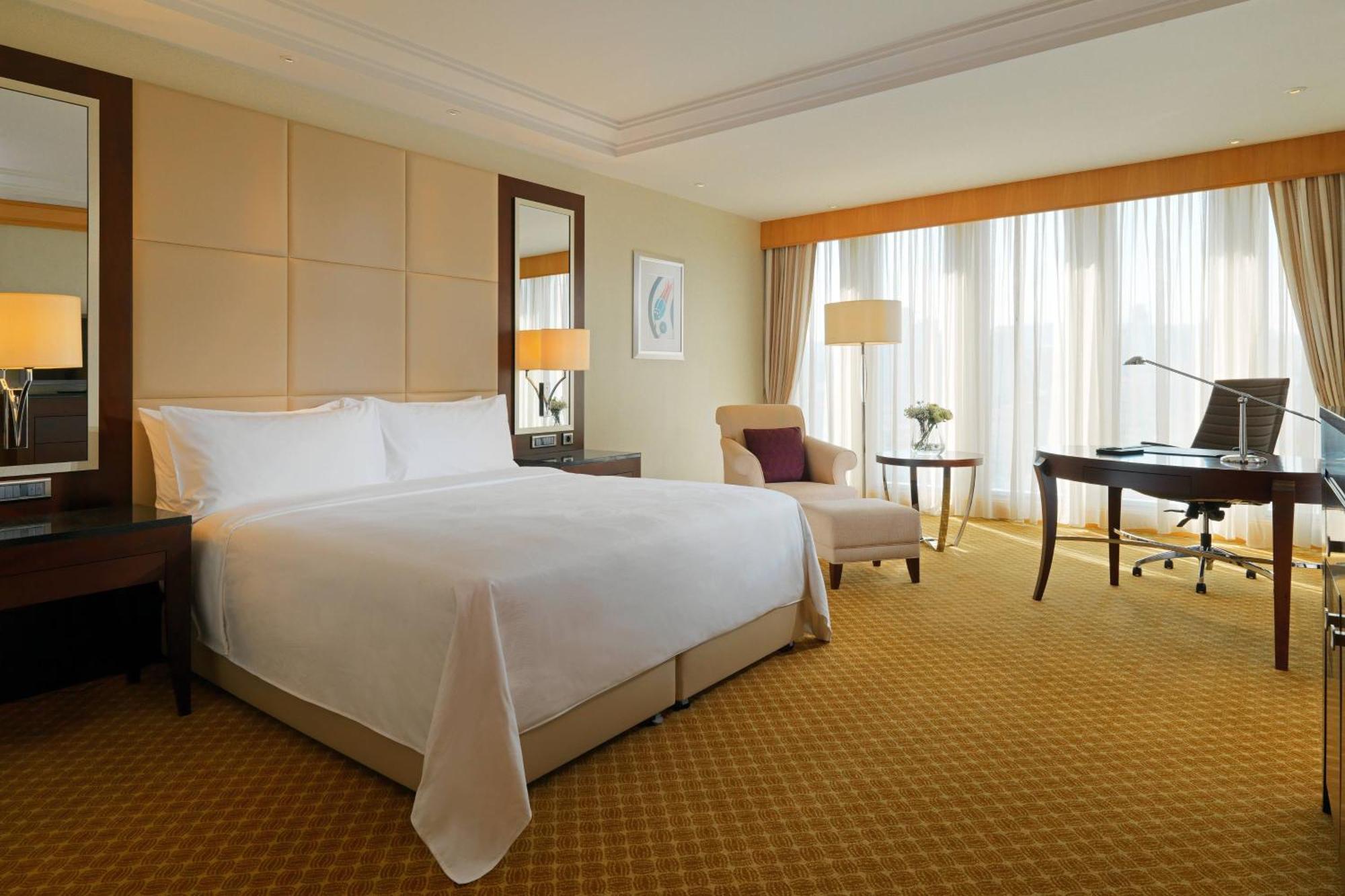 Deluxe Room with City View,1633000028:JPEG