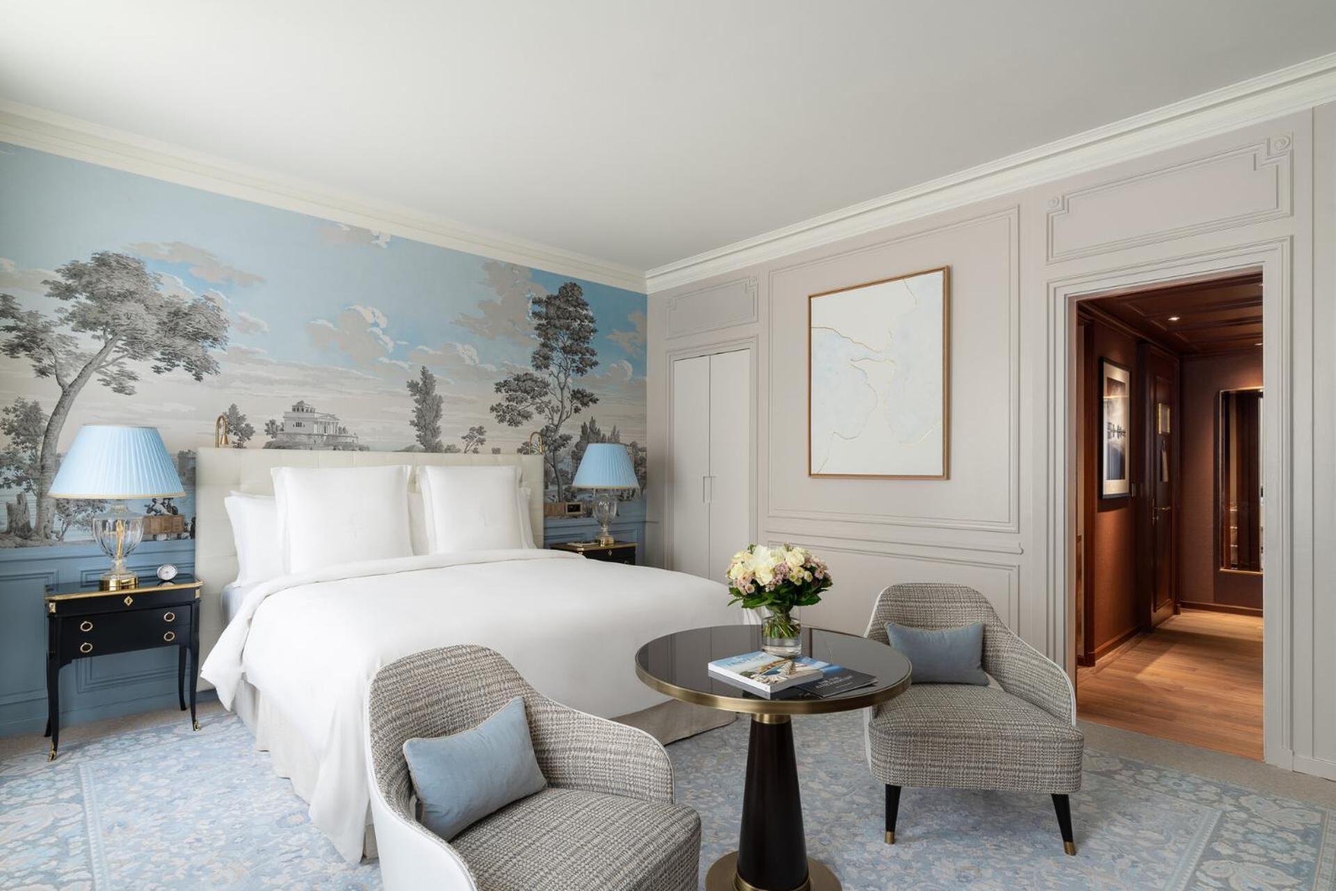 Superior Room King Bed