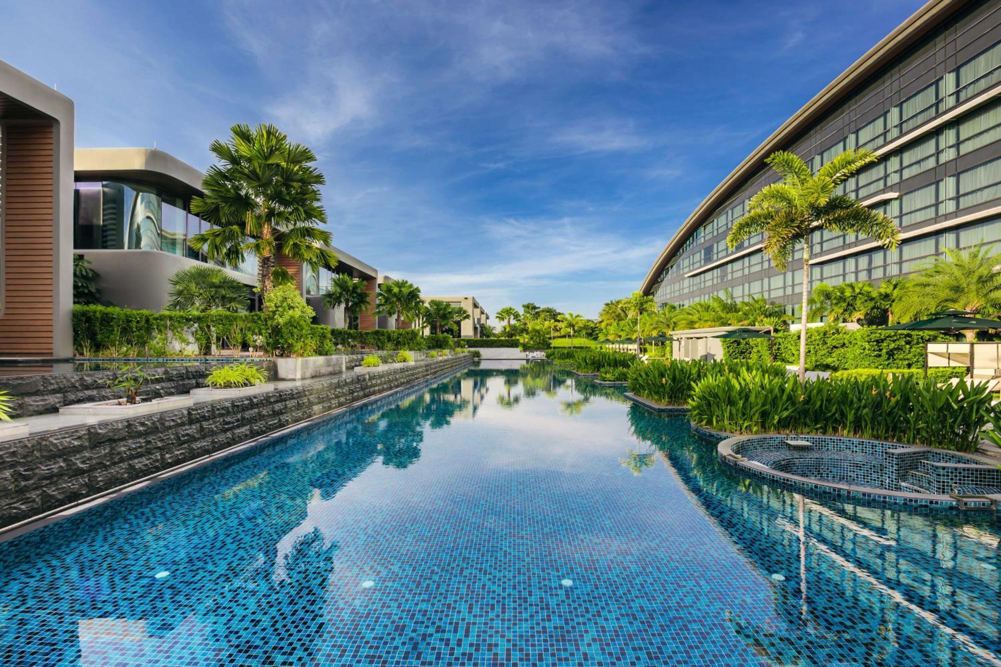 Prestige Verandah Pool View Suite,1758813699:JPEG