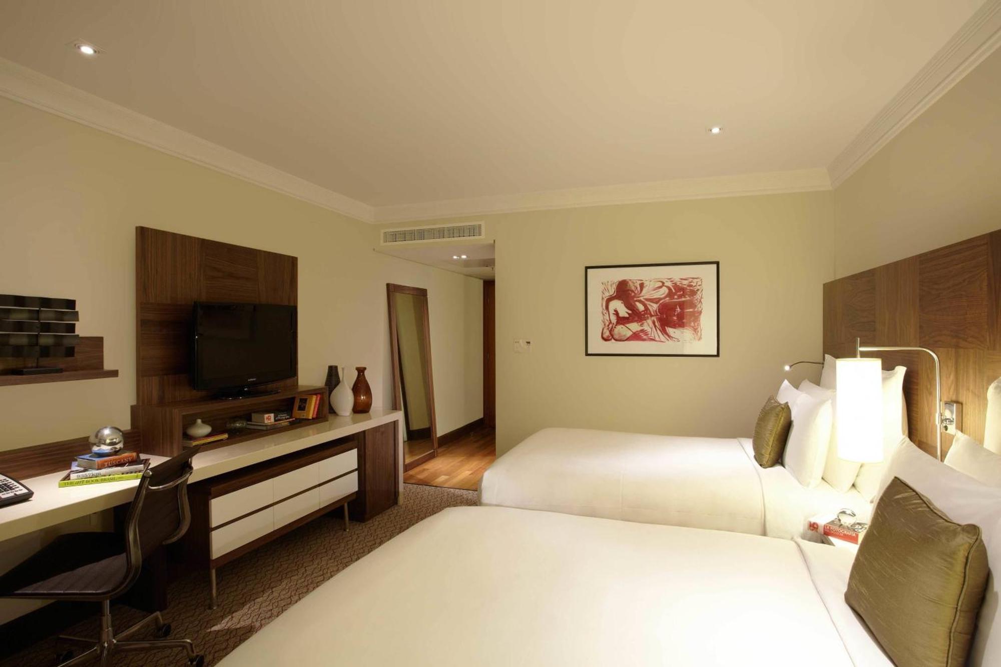 Quarto Duplo com Vista Cidade - Piso Club