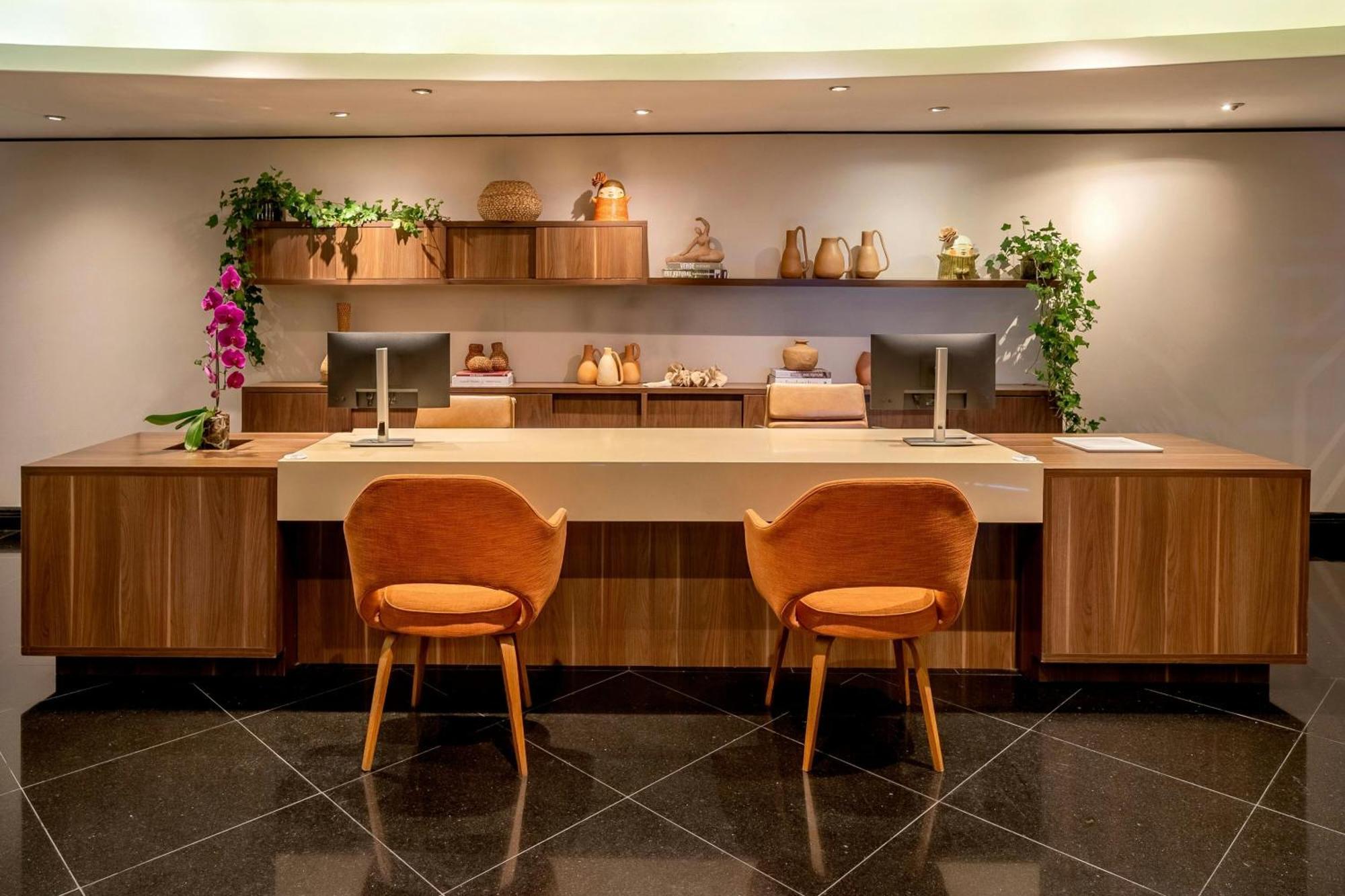 Suite Madison com Cama King-size e Vista Cidade - Piso Club