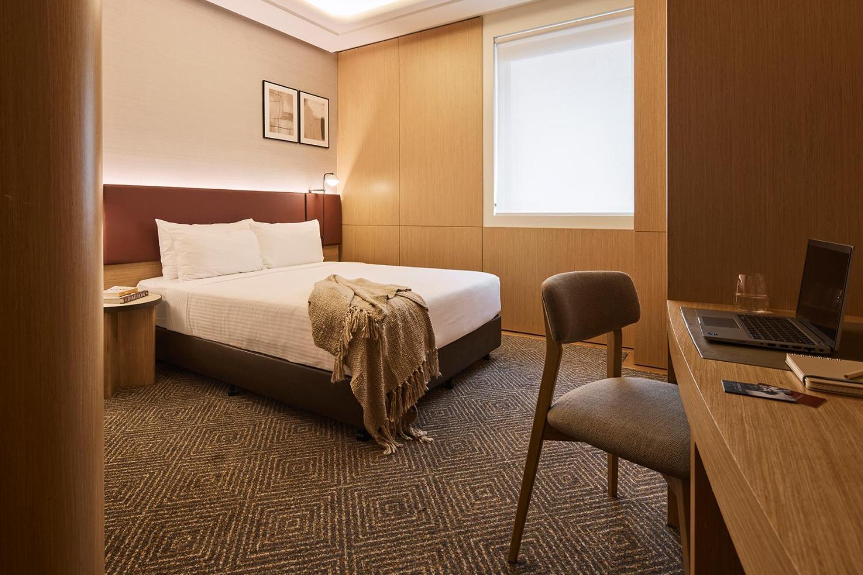 Superior Queen Room