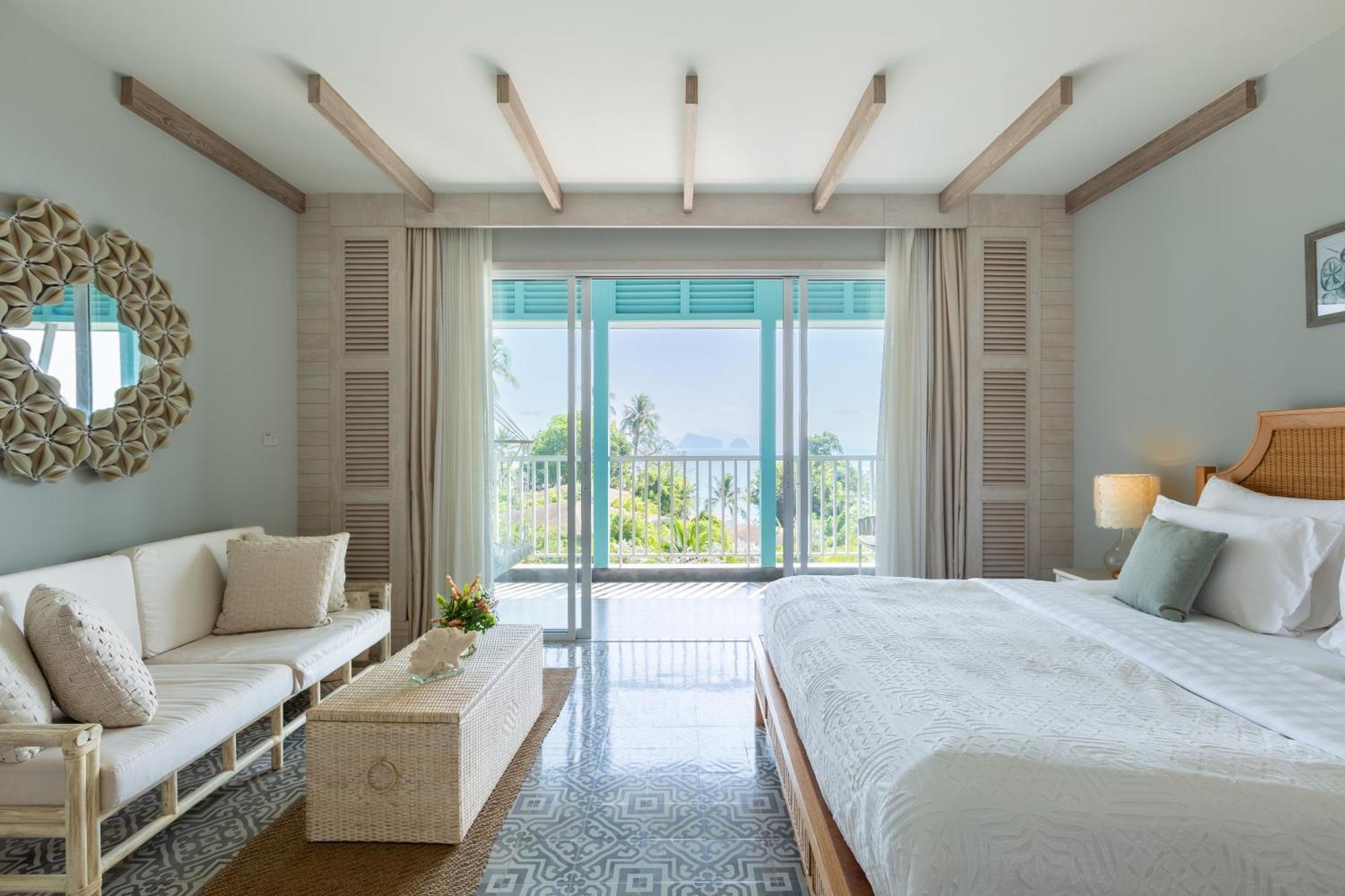 Deluxe Double or Twin Room Ocean View