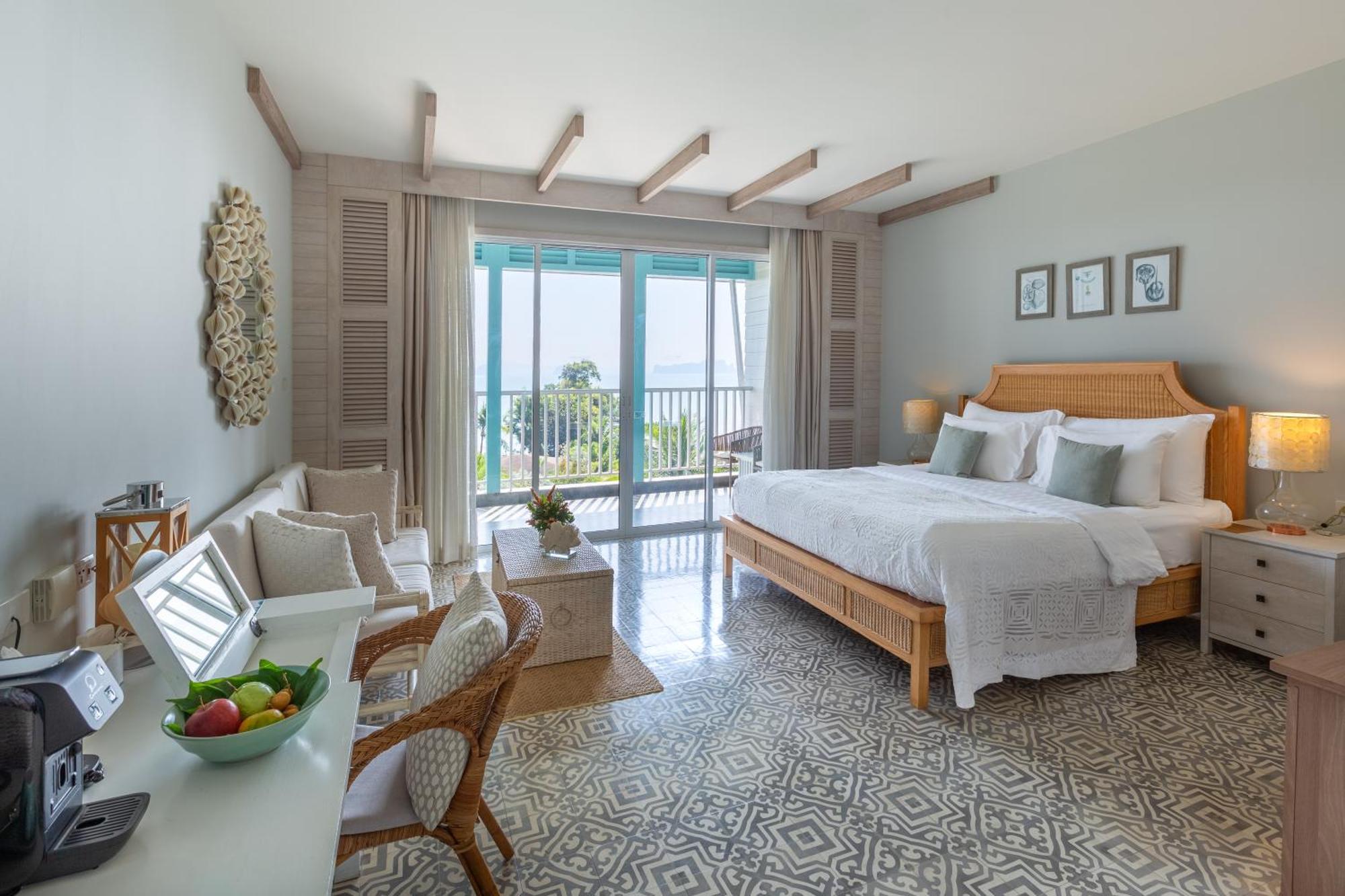 Deluxe Double or Twin Room Ocean View
