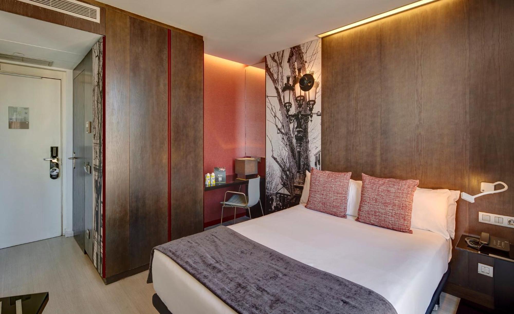 Double Room,1658754036:JPEG