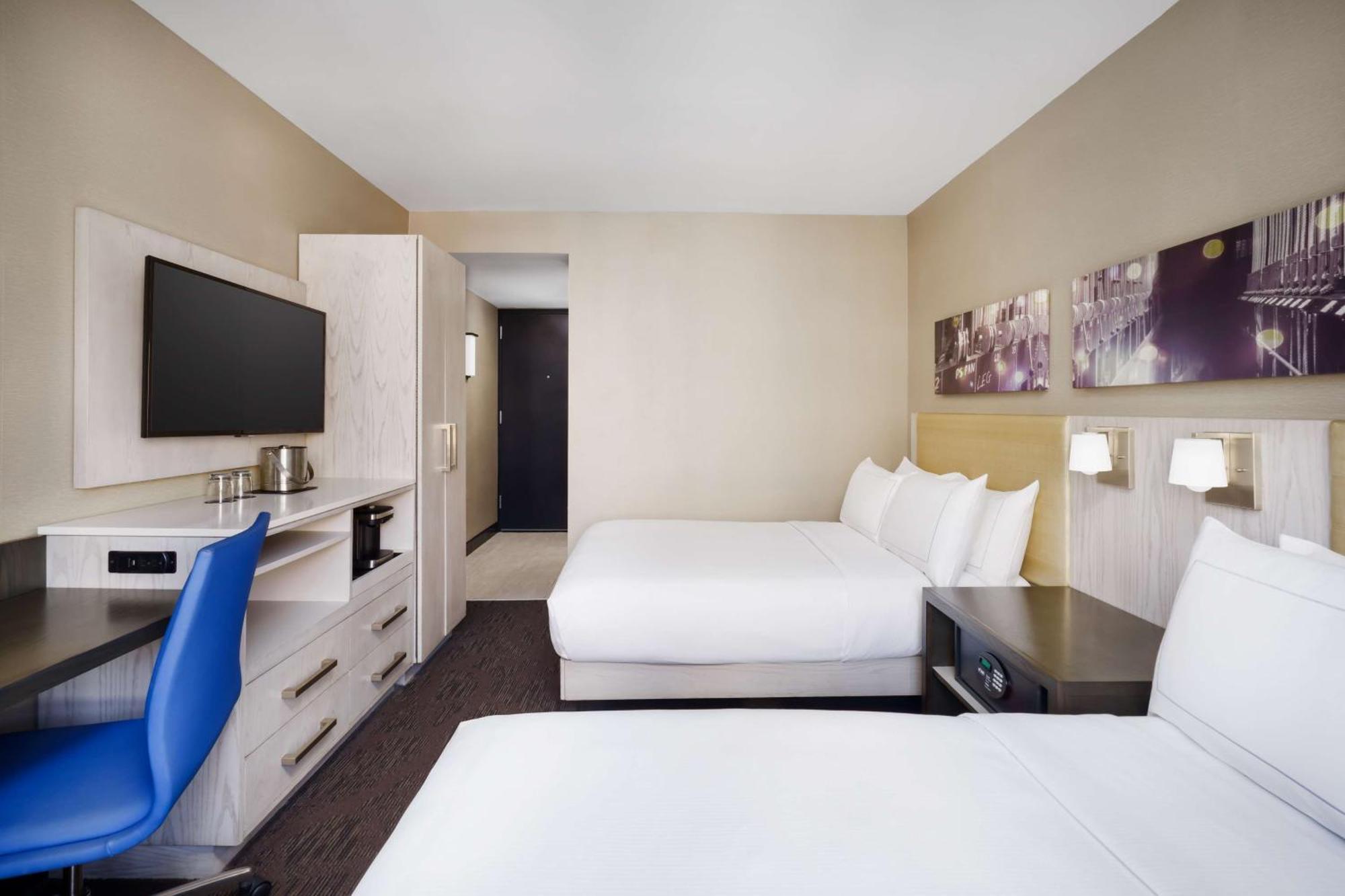 Standard Double Room Two Double Beds