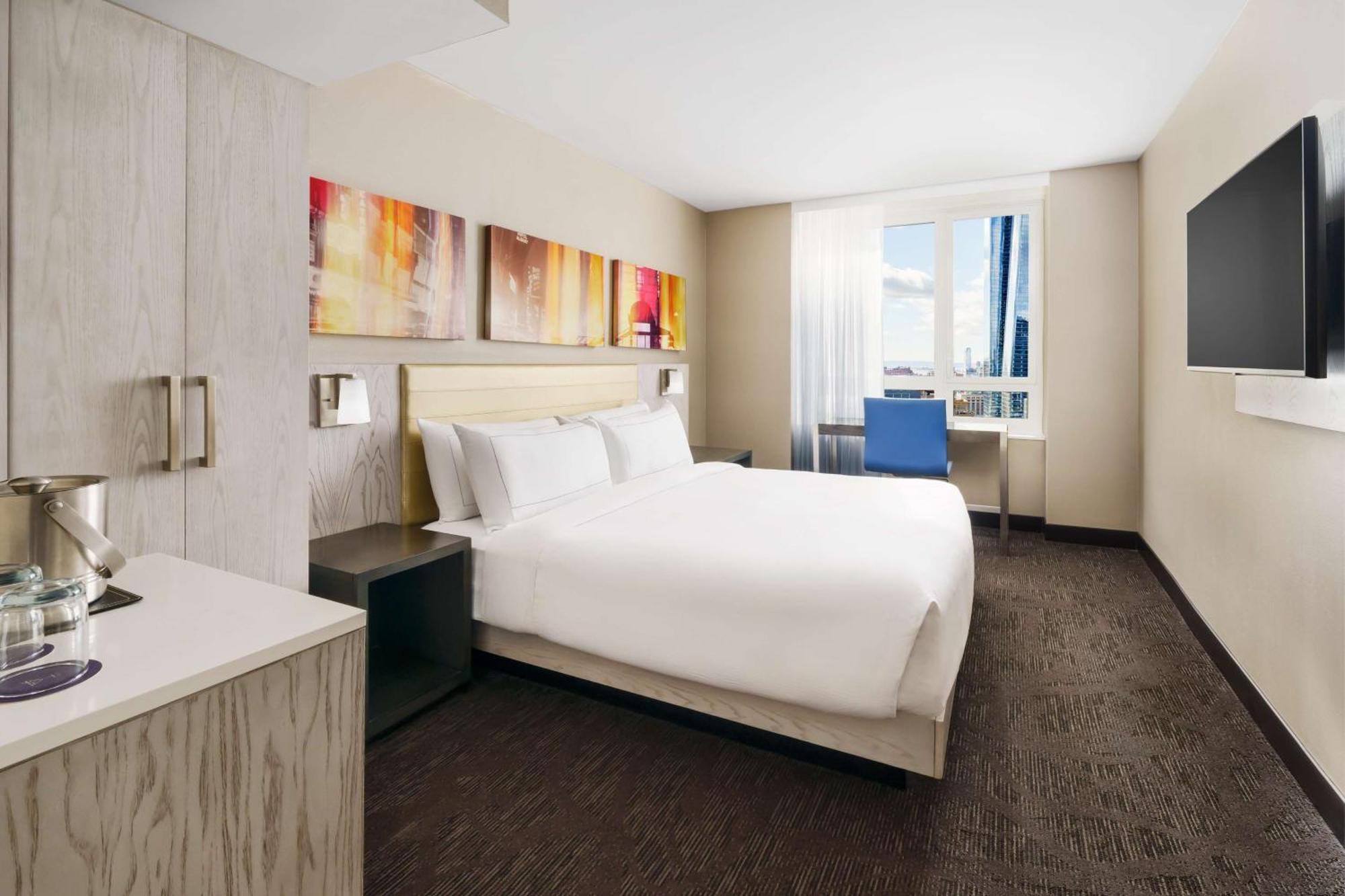 King Room City View Hearing Access