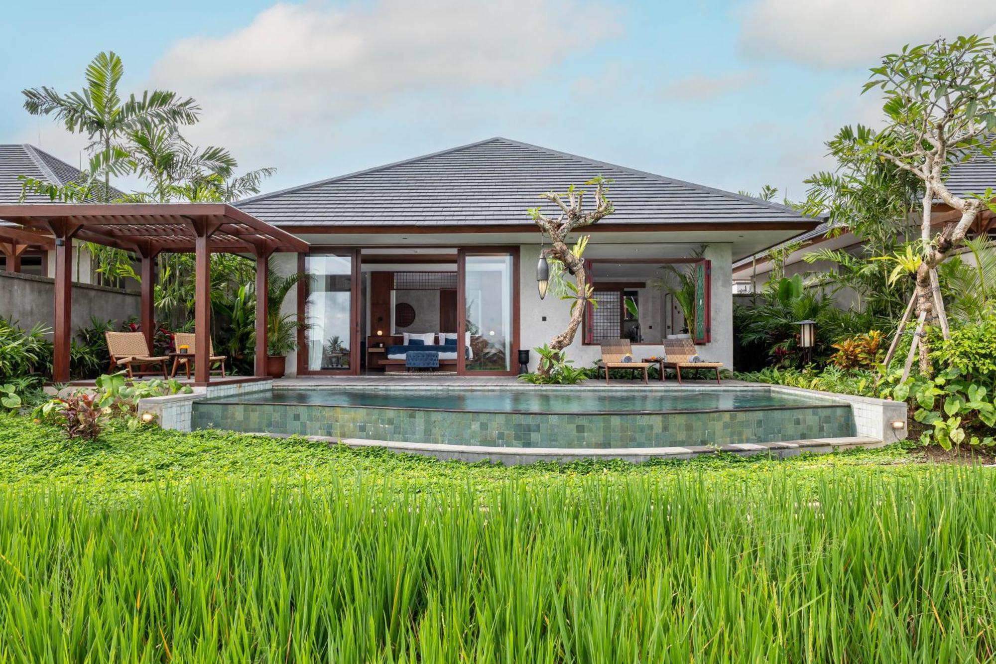Signature Villa Rice Field View