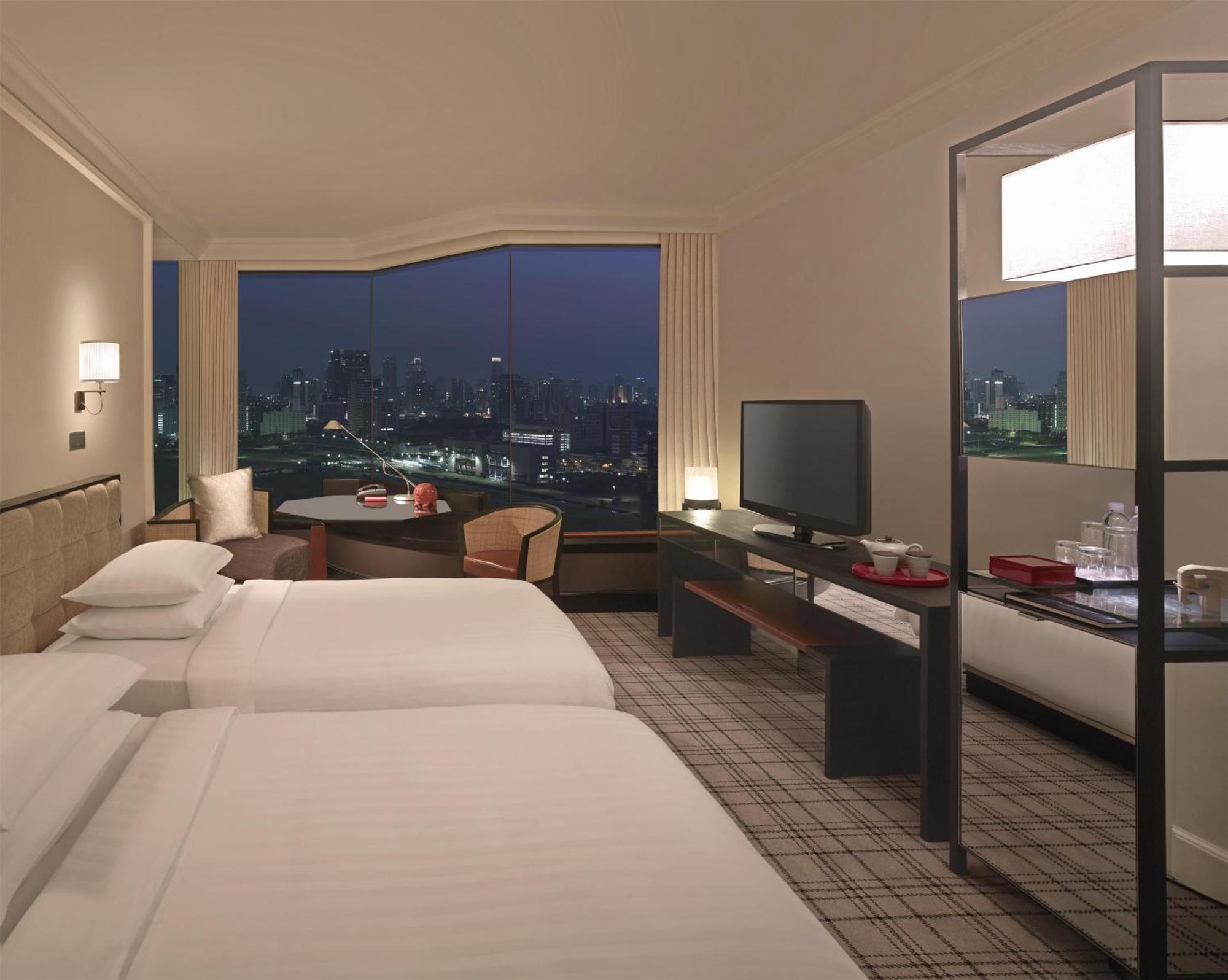 Twin Room with View