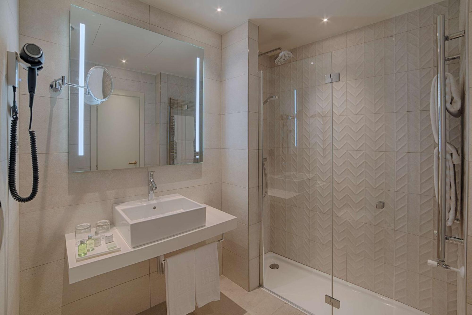 Standard Single Room,1697797085:JPEG