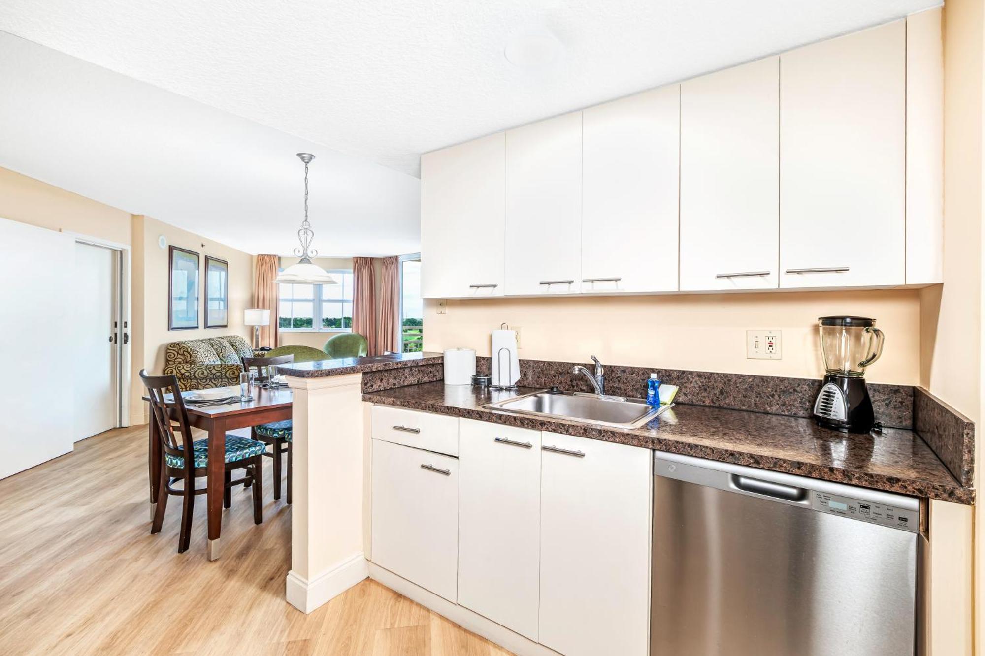 Superior One-Bedroom King Suite
