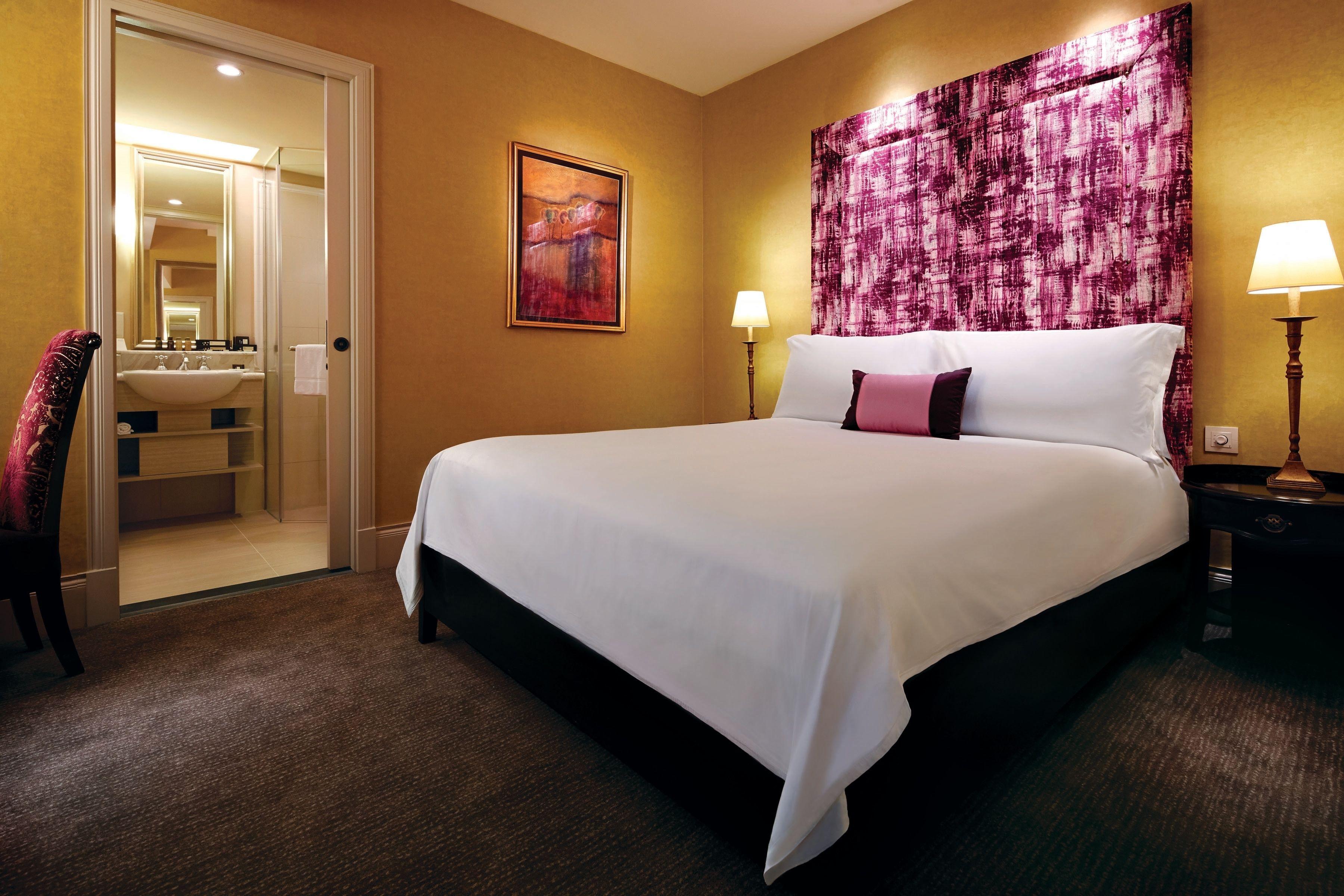 Deluxe Room,1710715941:JPEG