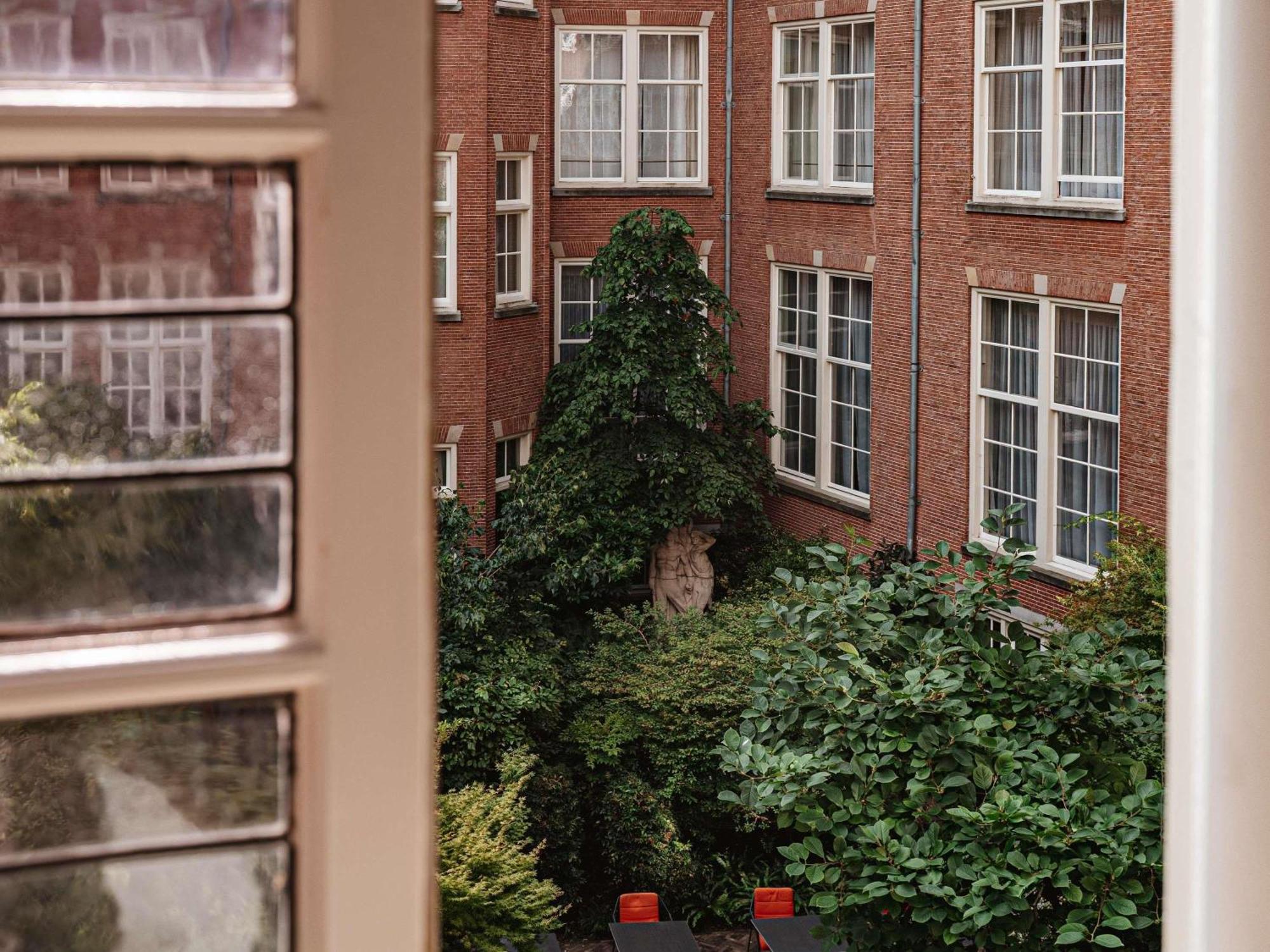 Superior Twin Room with Courtyard, Garden or City View,1716970529:JPEG