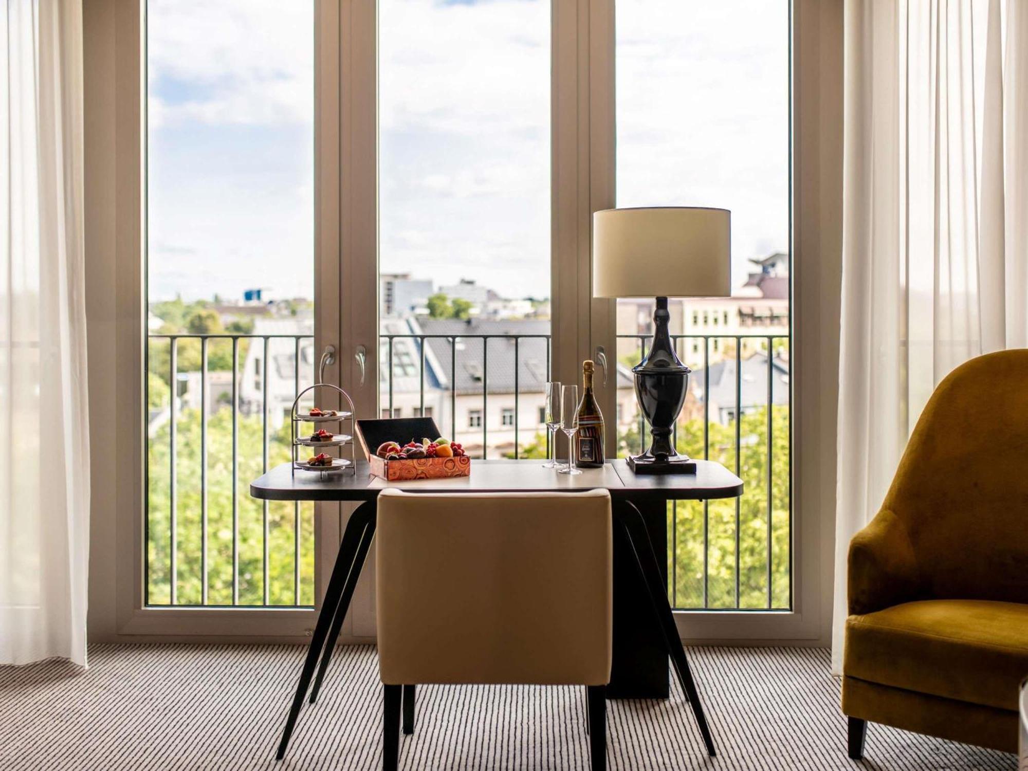 Junior Suite with Two Single Beds,1717118084:JPEG