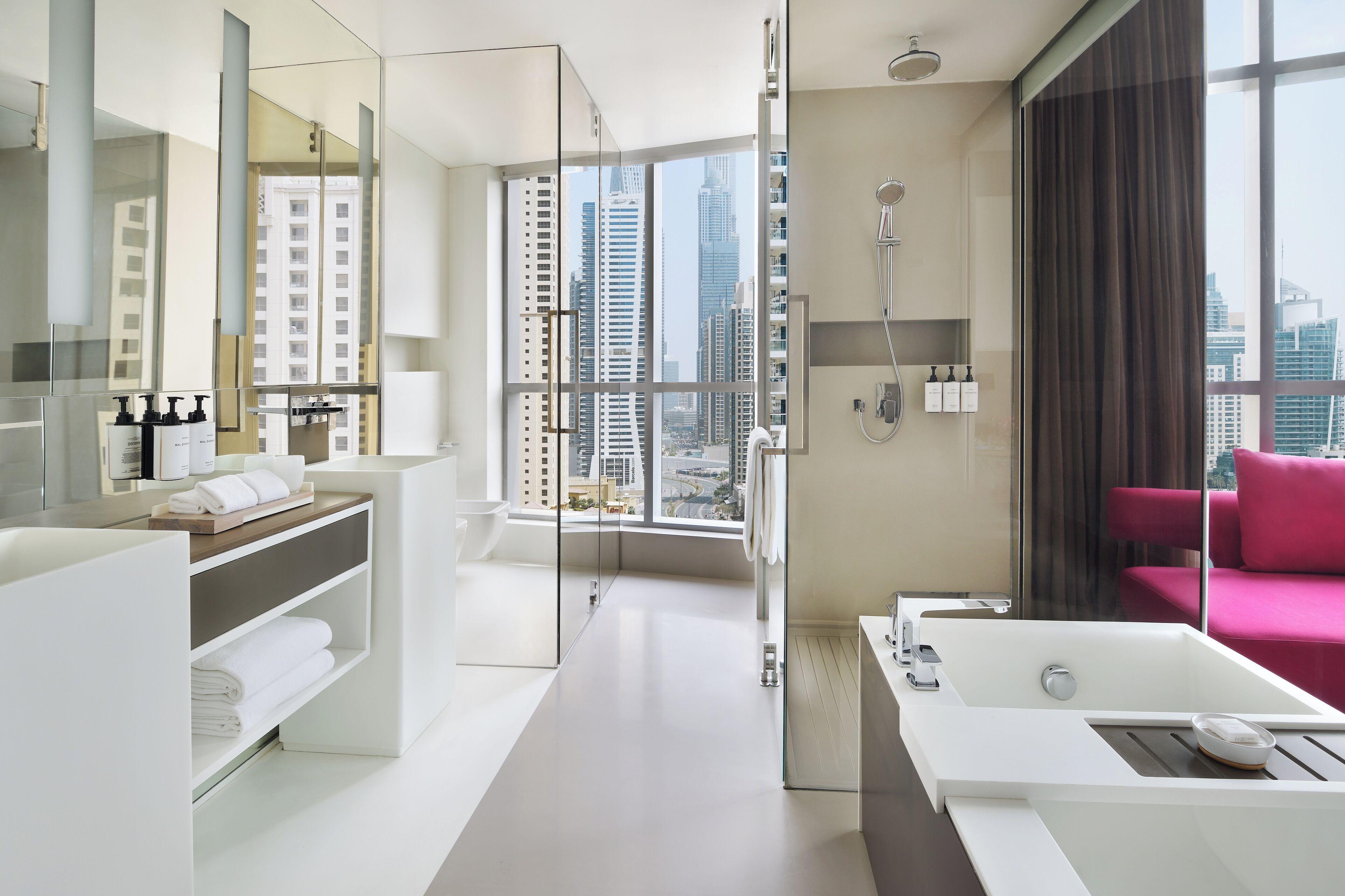 Premium Twin Room with Balcony and Marina View,1746962041:JPEG