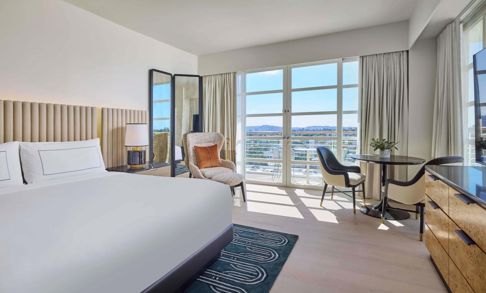 Premier Beverly Hills King Room,1722894047:JPEG
