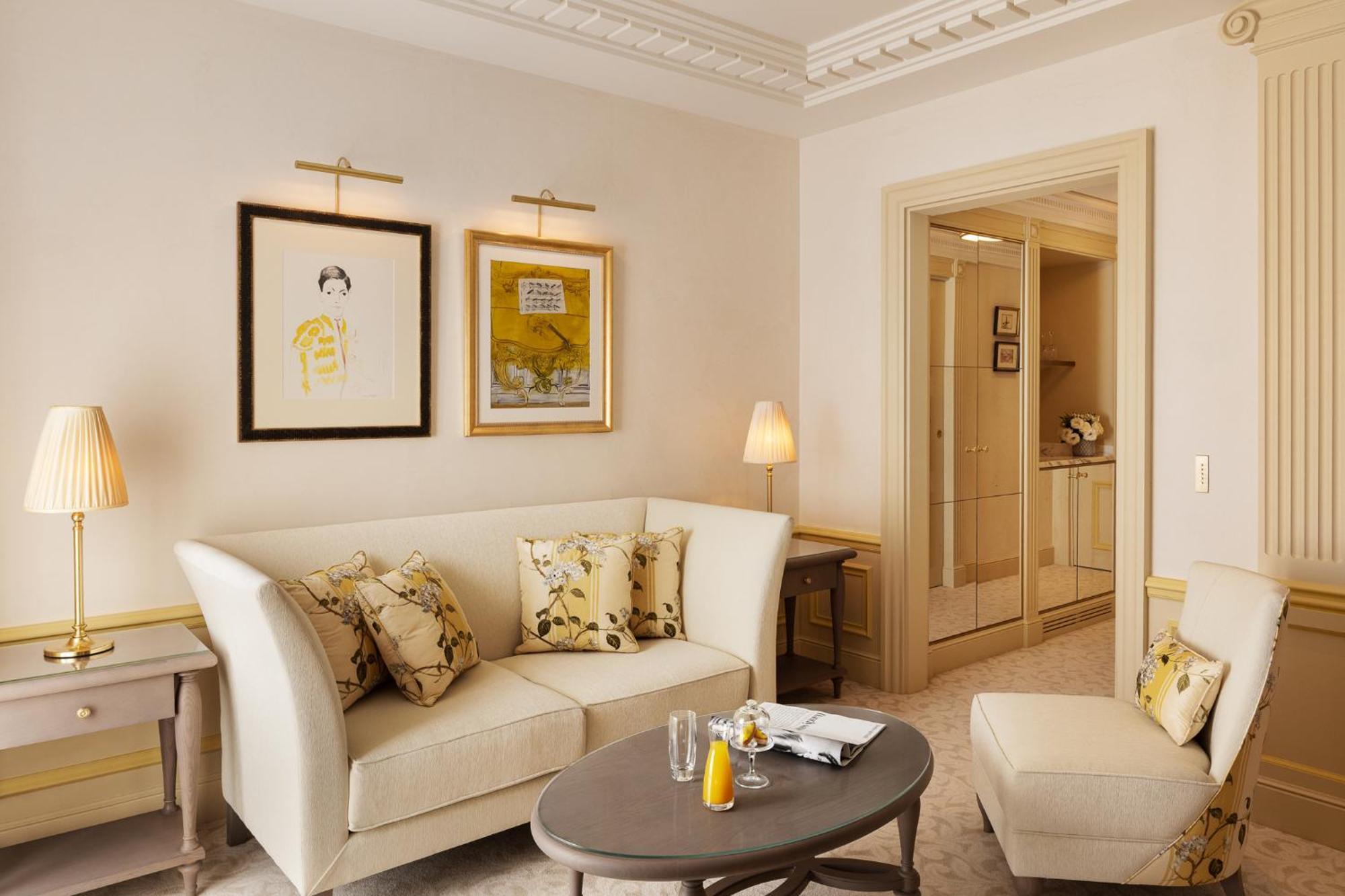 Deluxe Premium Junior Suite
