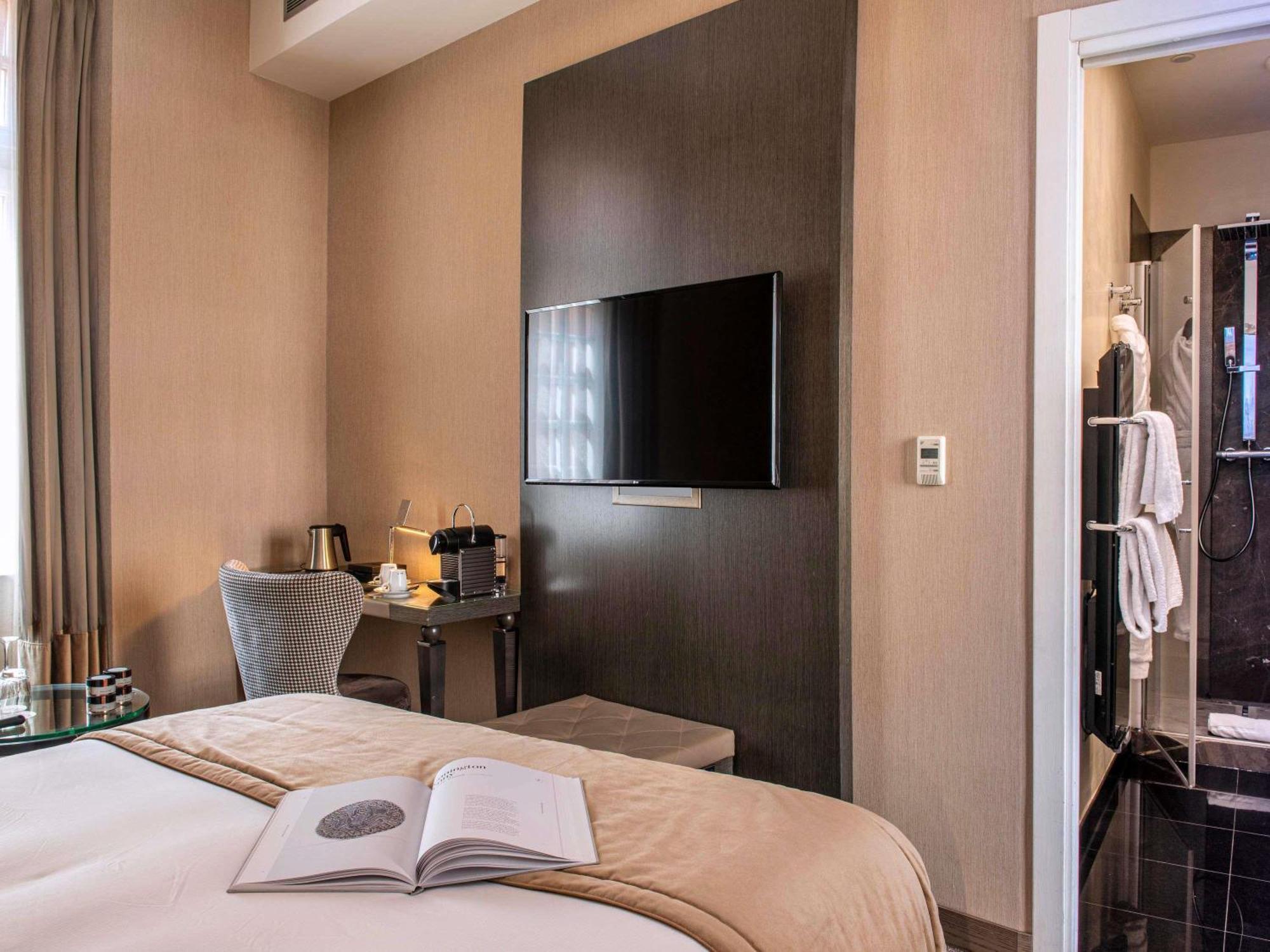 Classic Double Room,1731455501:JPEG