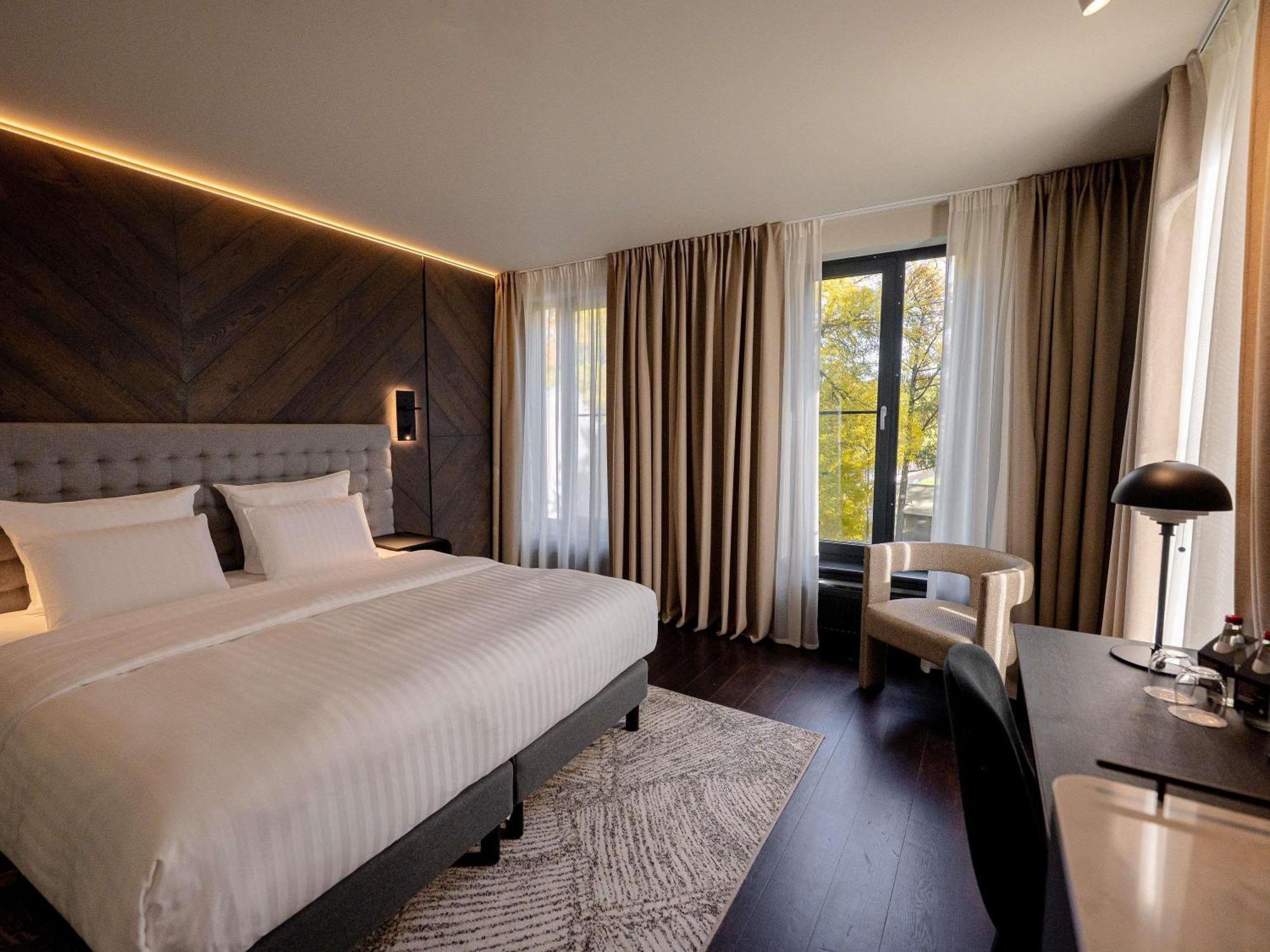 Premium Superior Room,1731470939:JPEG
