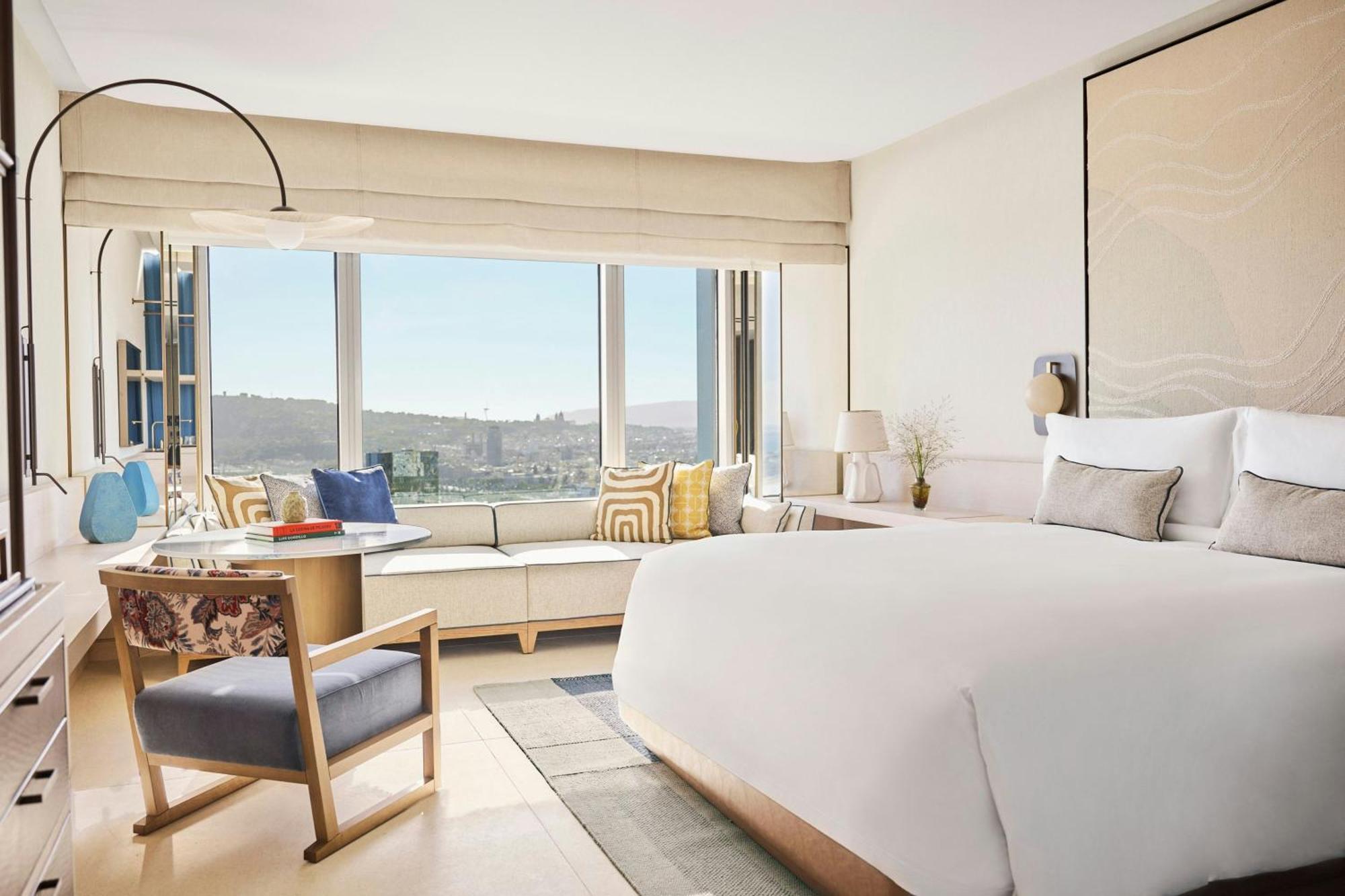 Chambre Lit King-Size Panorama - Vue sur Ville
