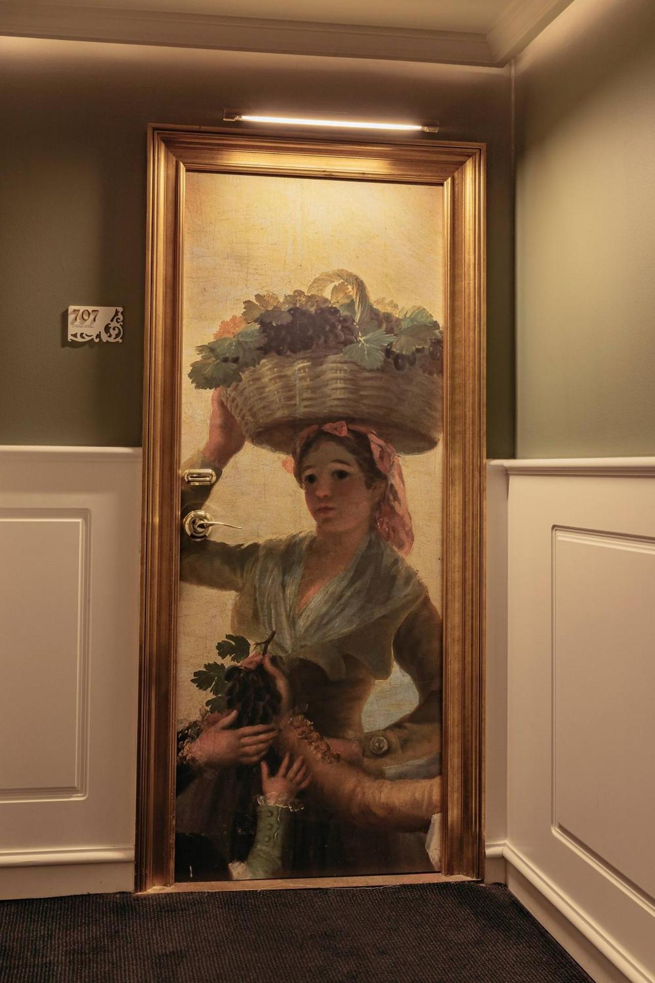 One-Bedroom Suite Red Level,1765150659:JPEG