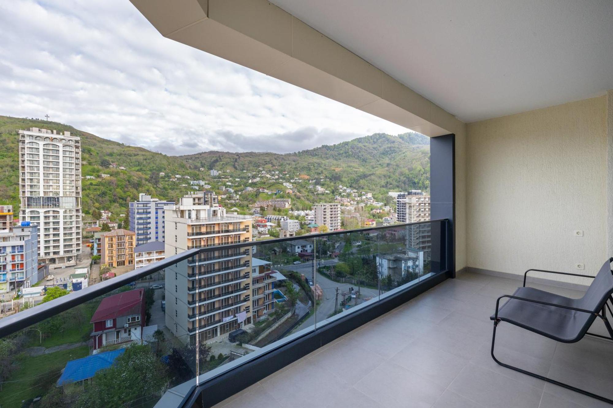 Studio Balcony