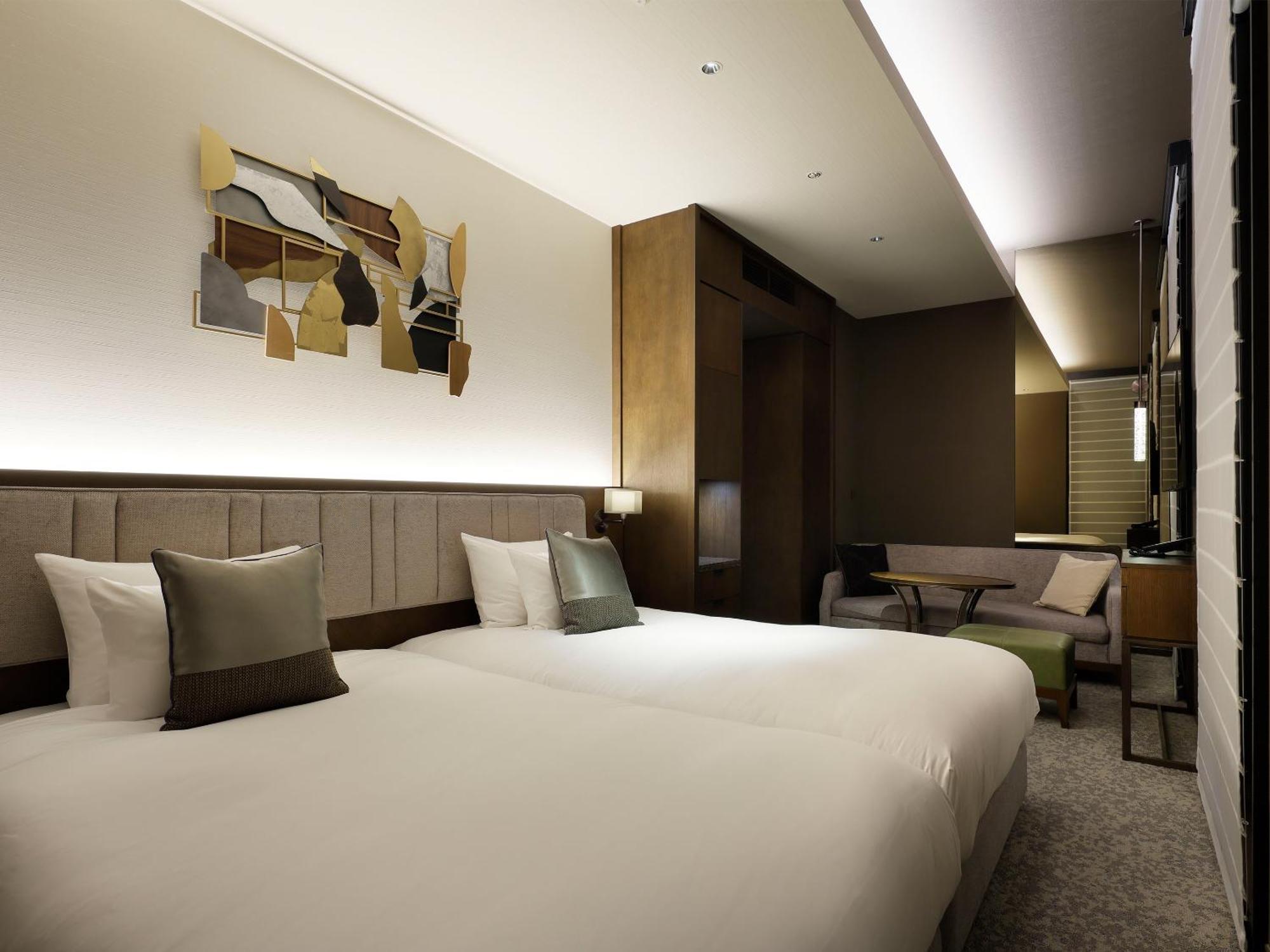 Superior Corner Room - Non-Smoking