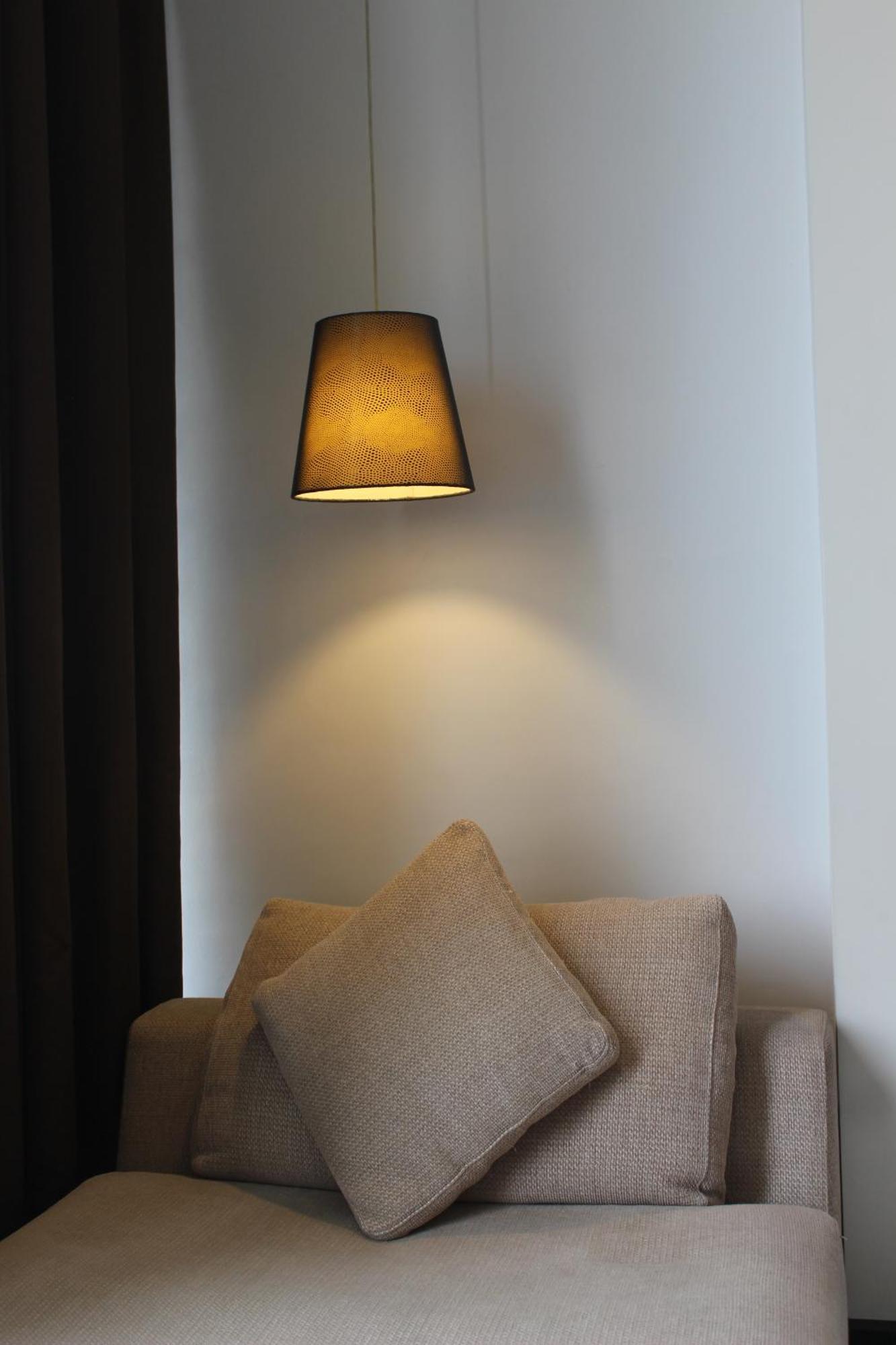 Executive King Or Twin Top Floor Rooms access to Steam Jacuzzi & Gym