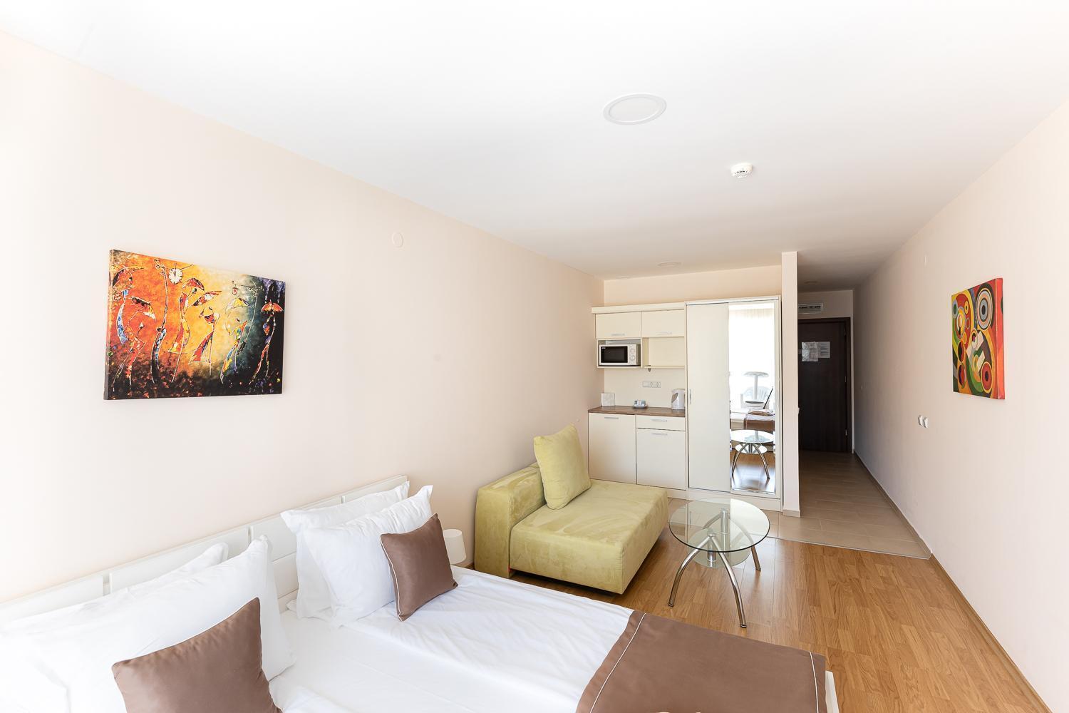 Familiekamer met Balkon (2 Volwassenen + 1 Kind)