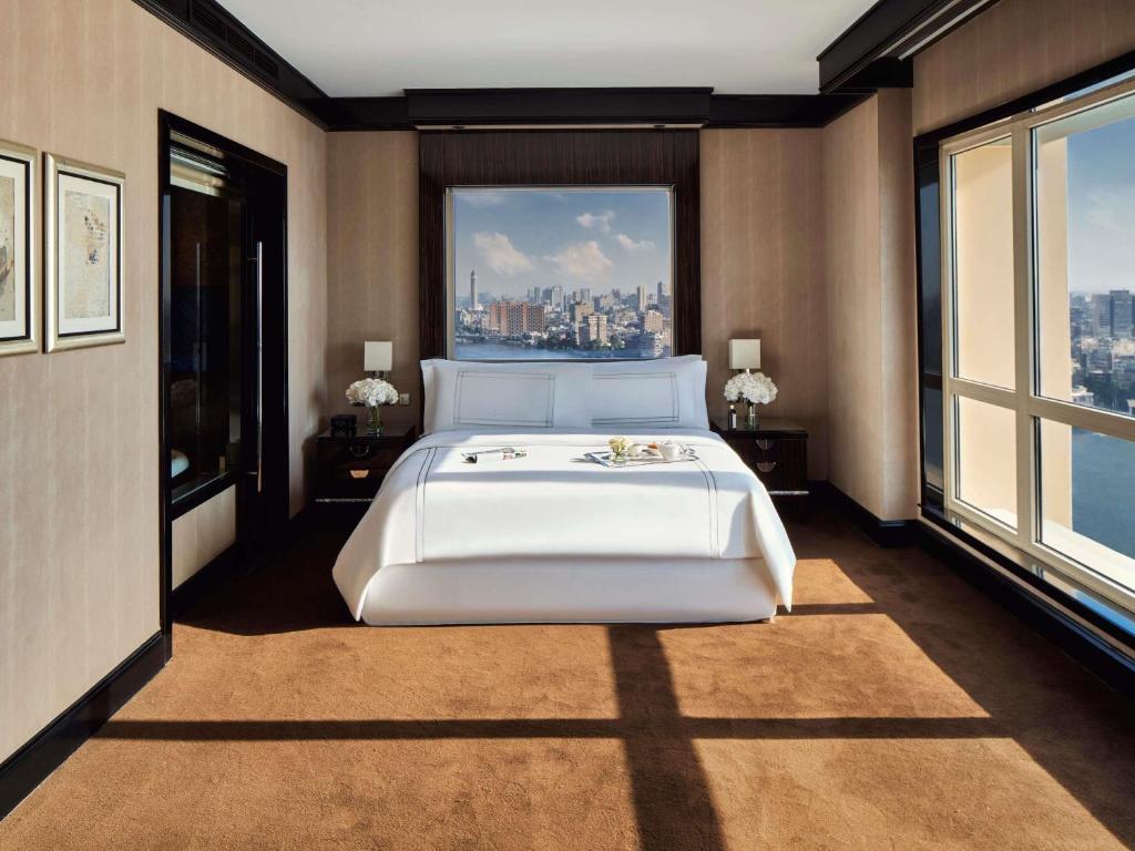 Suite Fairmont Gold Premium - Vue sur Nil - Accès au Salon