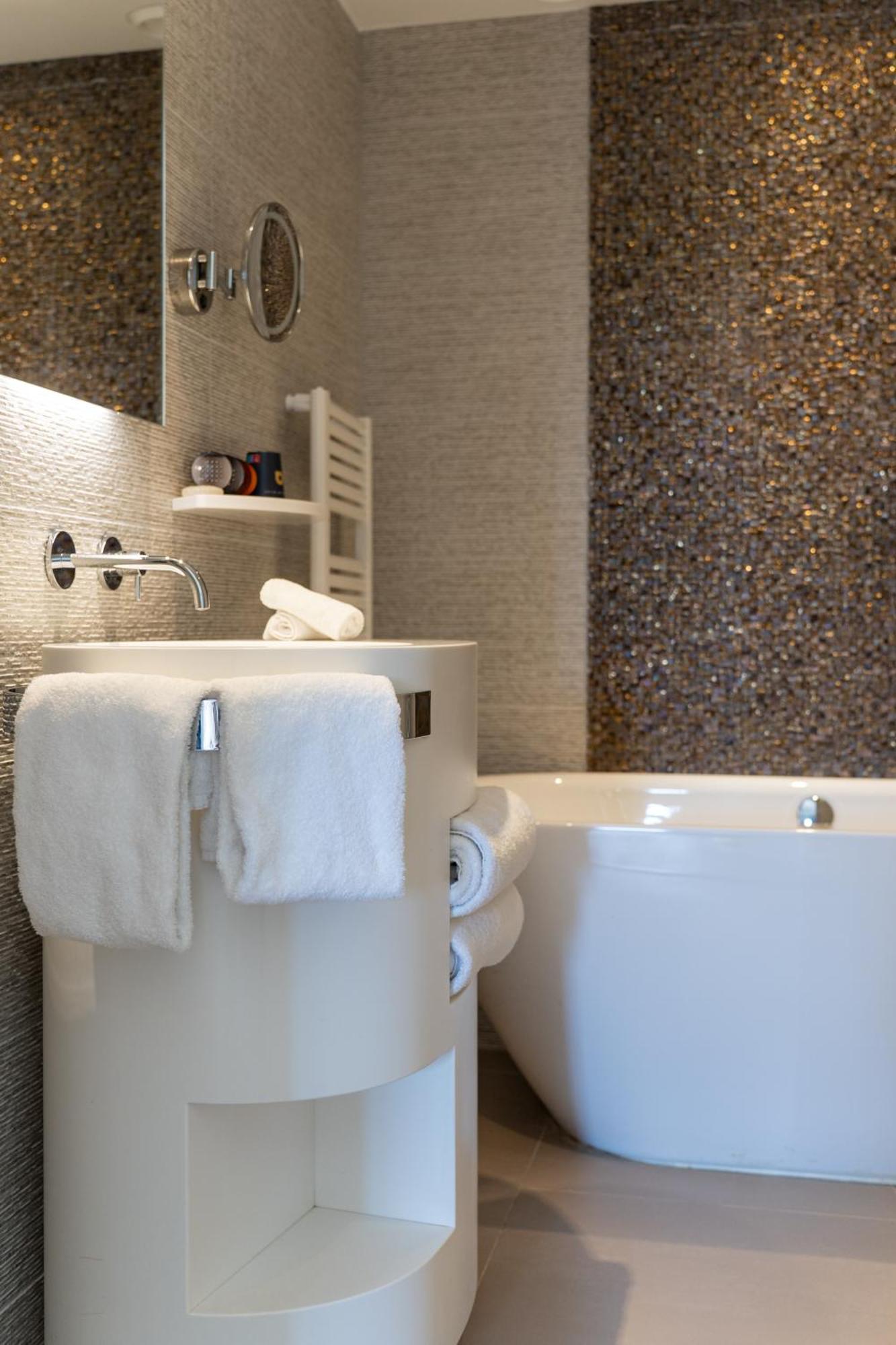 Large Family Suite