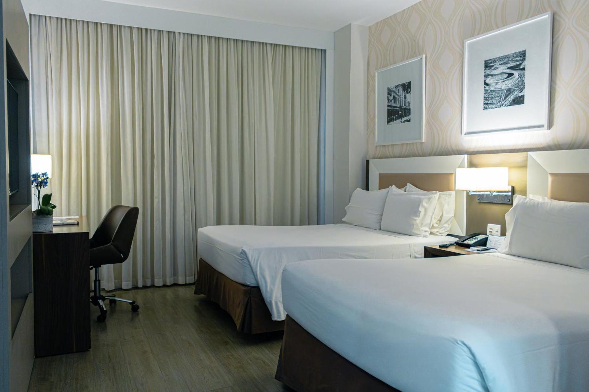 Deluxe Double Room Two Double Beds Non-Smoking