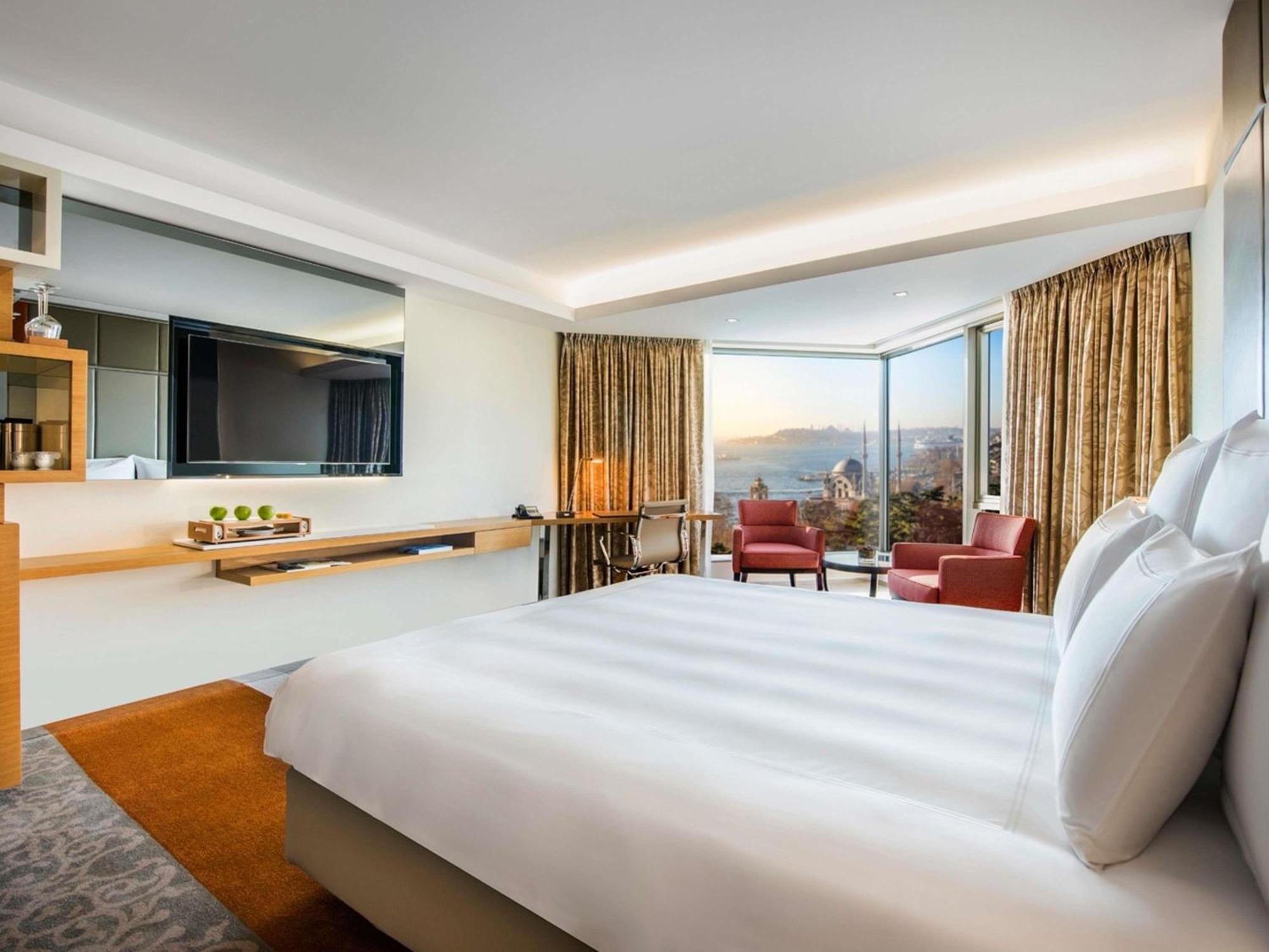 Superior Bosphorus King Room
