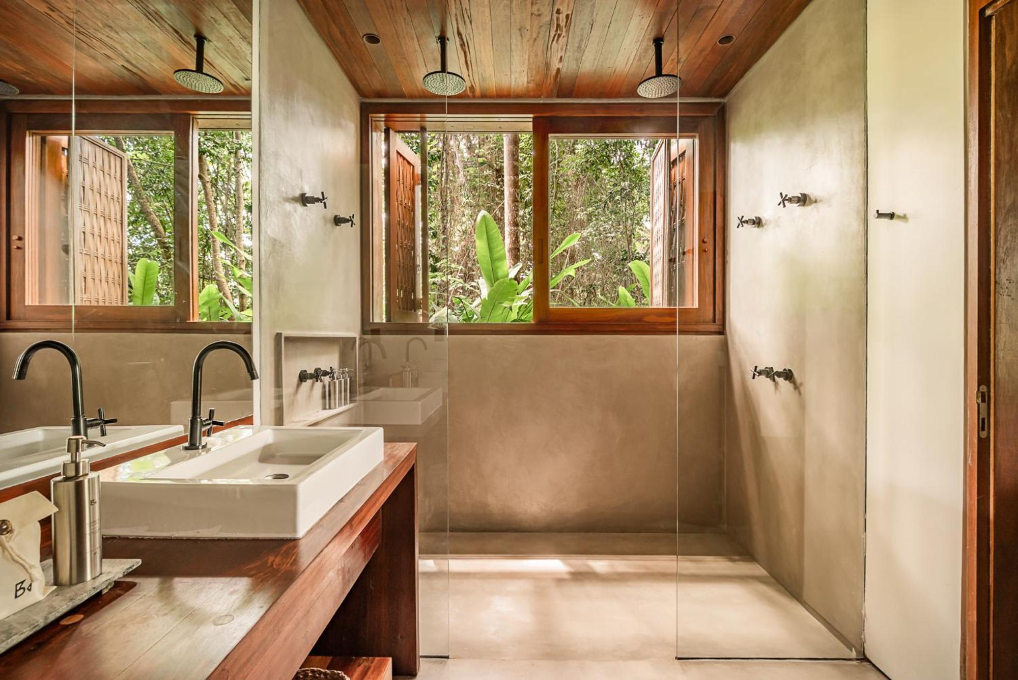 Standard Double or Twin Room Garden View