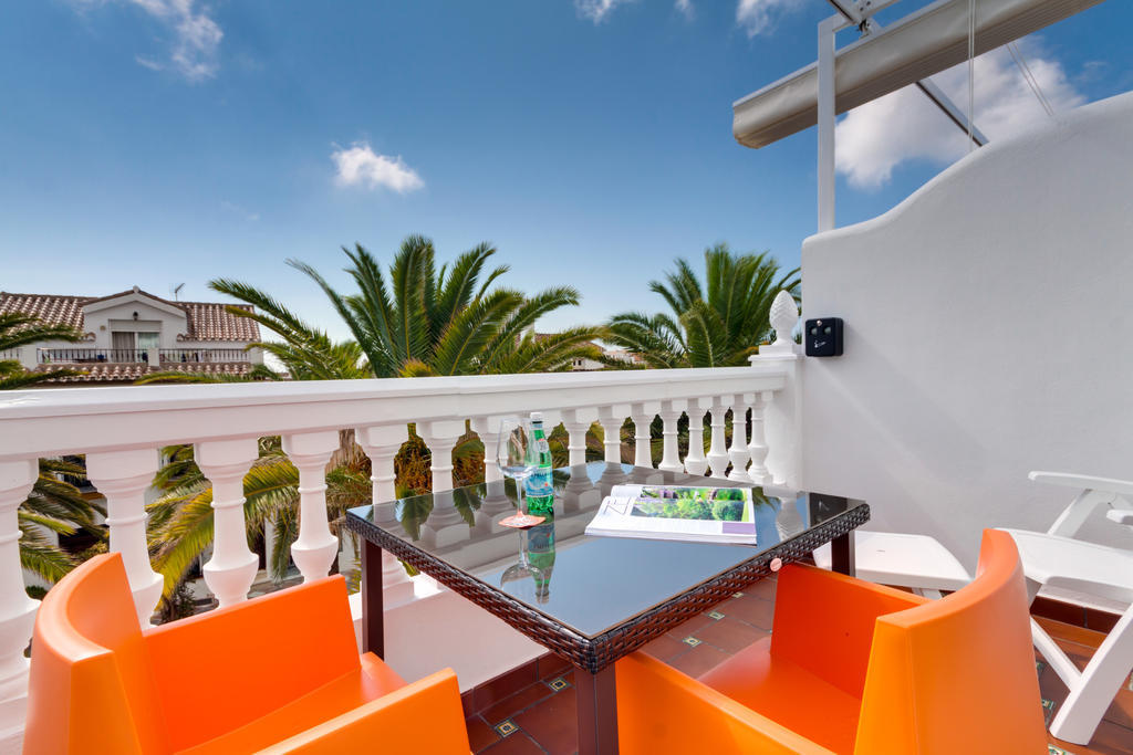 Superior Double Room with Balcony
