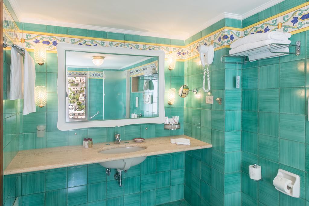 Suite Superior con Vista Mare
