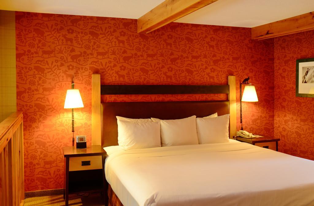 Premium King Loft Suite