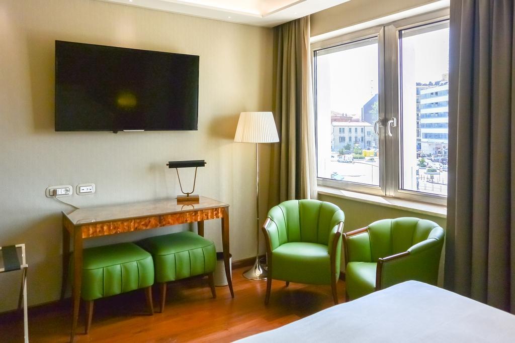 Deluxe Double or Twin Room with City View,466316196:JPEG