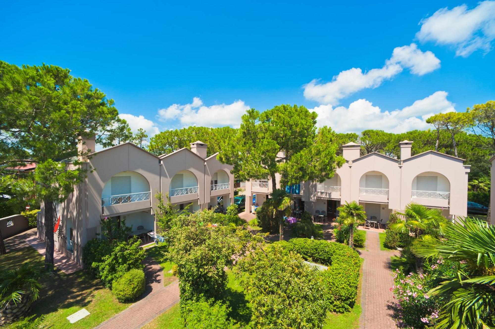 Two-Bedroom Villa (6 Adults),319489917:JPEG