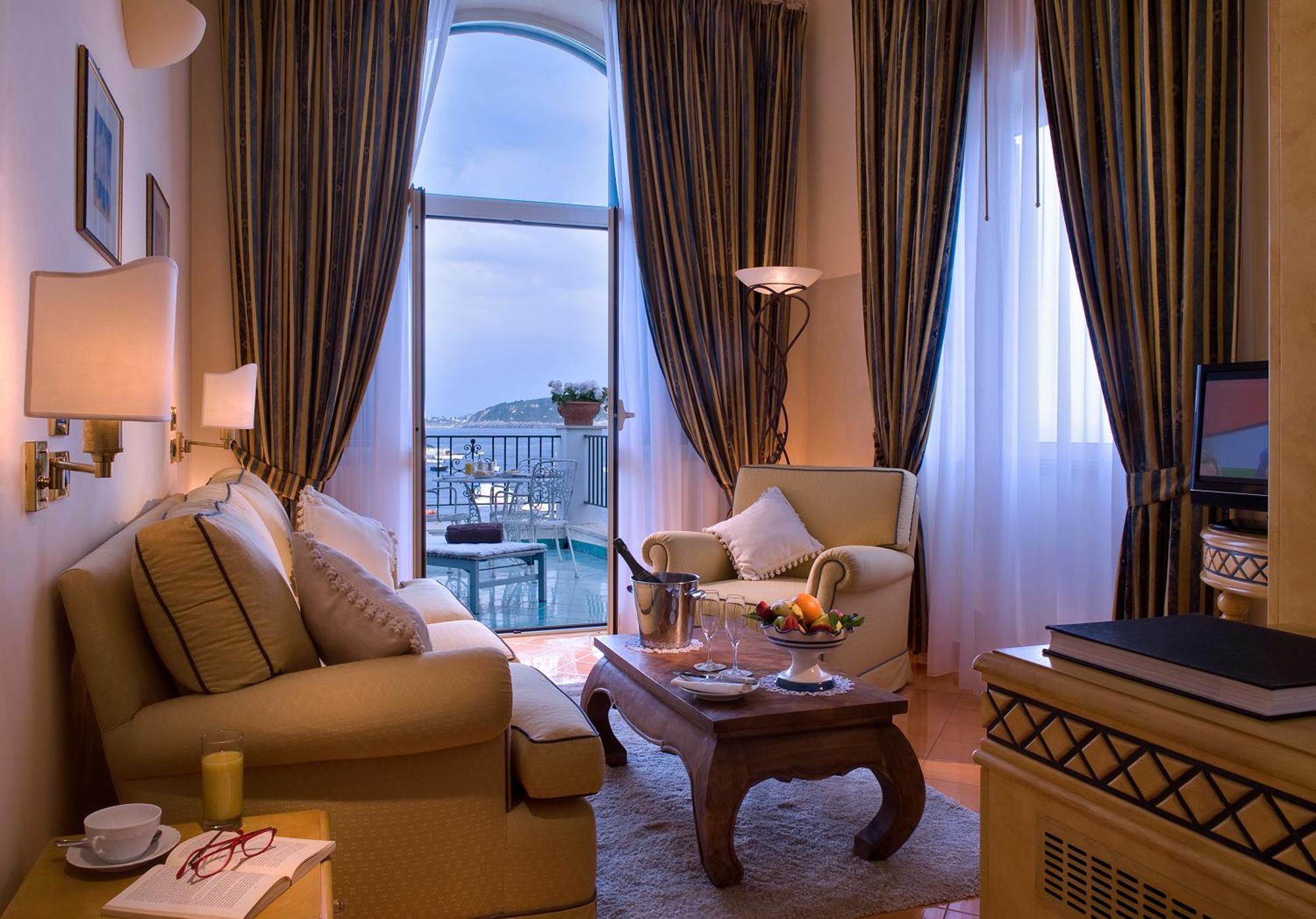 Suite with Sea View