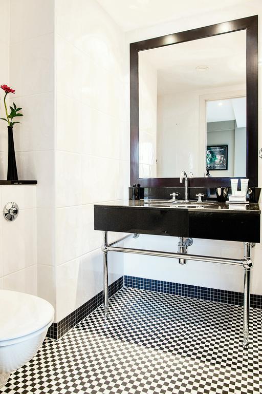 Standard Double Room,700920526:JPEG