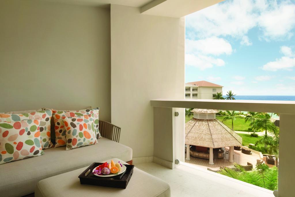 Suíte Júnior com Vista para o Mar