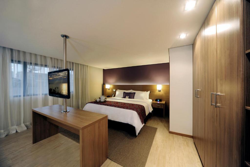 Class Suite