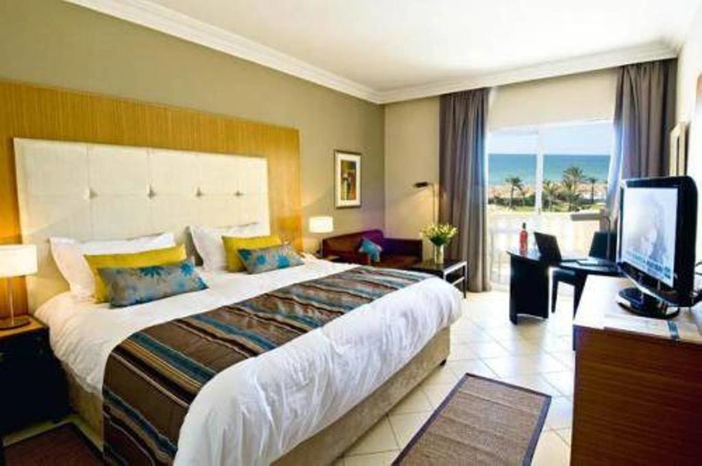 Quarto Duplo