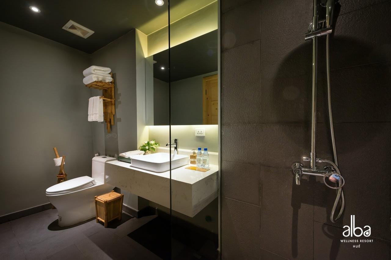 Premium Twin Deluxe - Daily Reflexology Treatment and Onsen