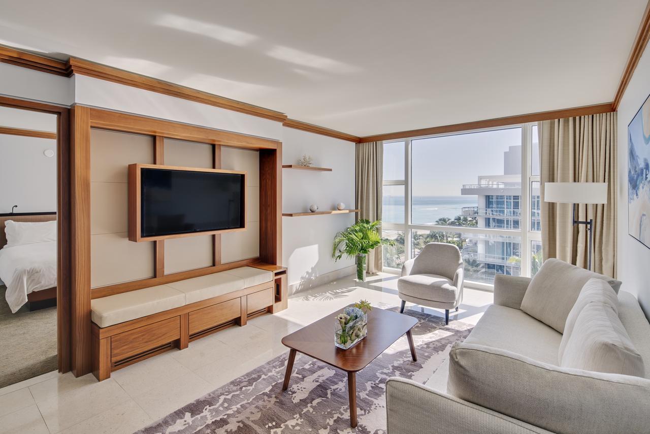 One-Bedroom Apartment Two Queen Beds Ocean View